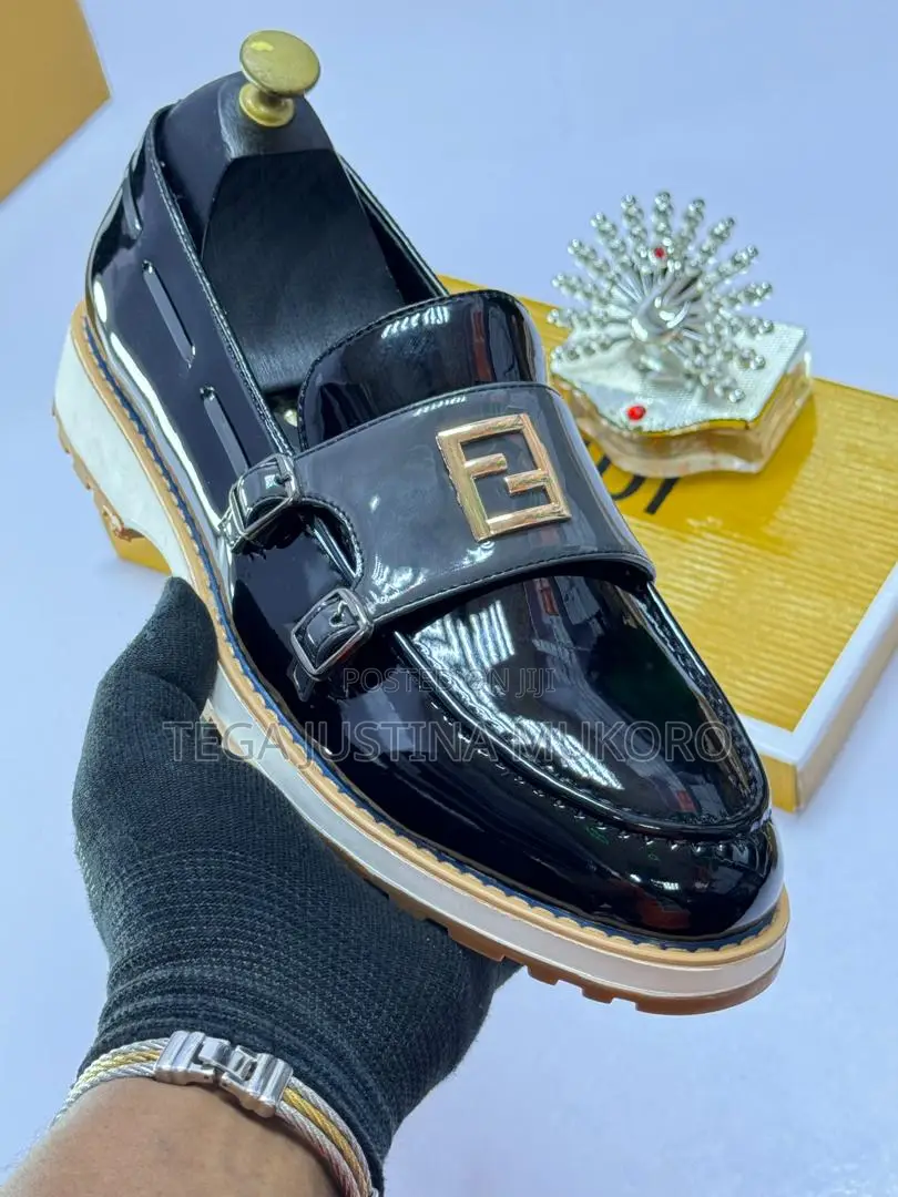 New Design Glossy Leather Men's Footwear