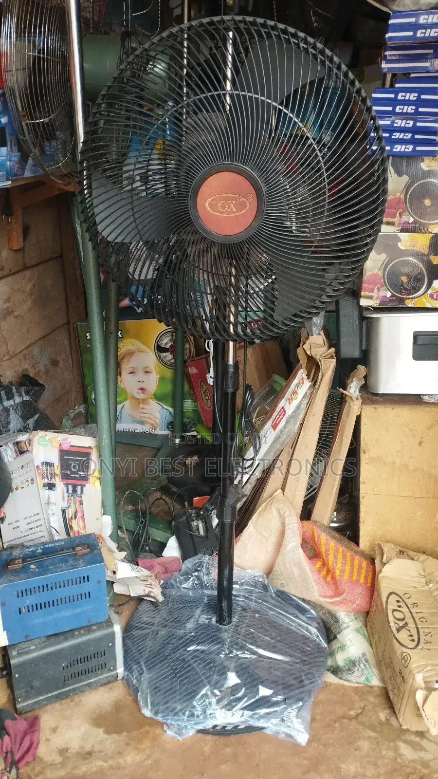 Ox Plus 18 Inches Plastic Standing Fan