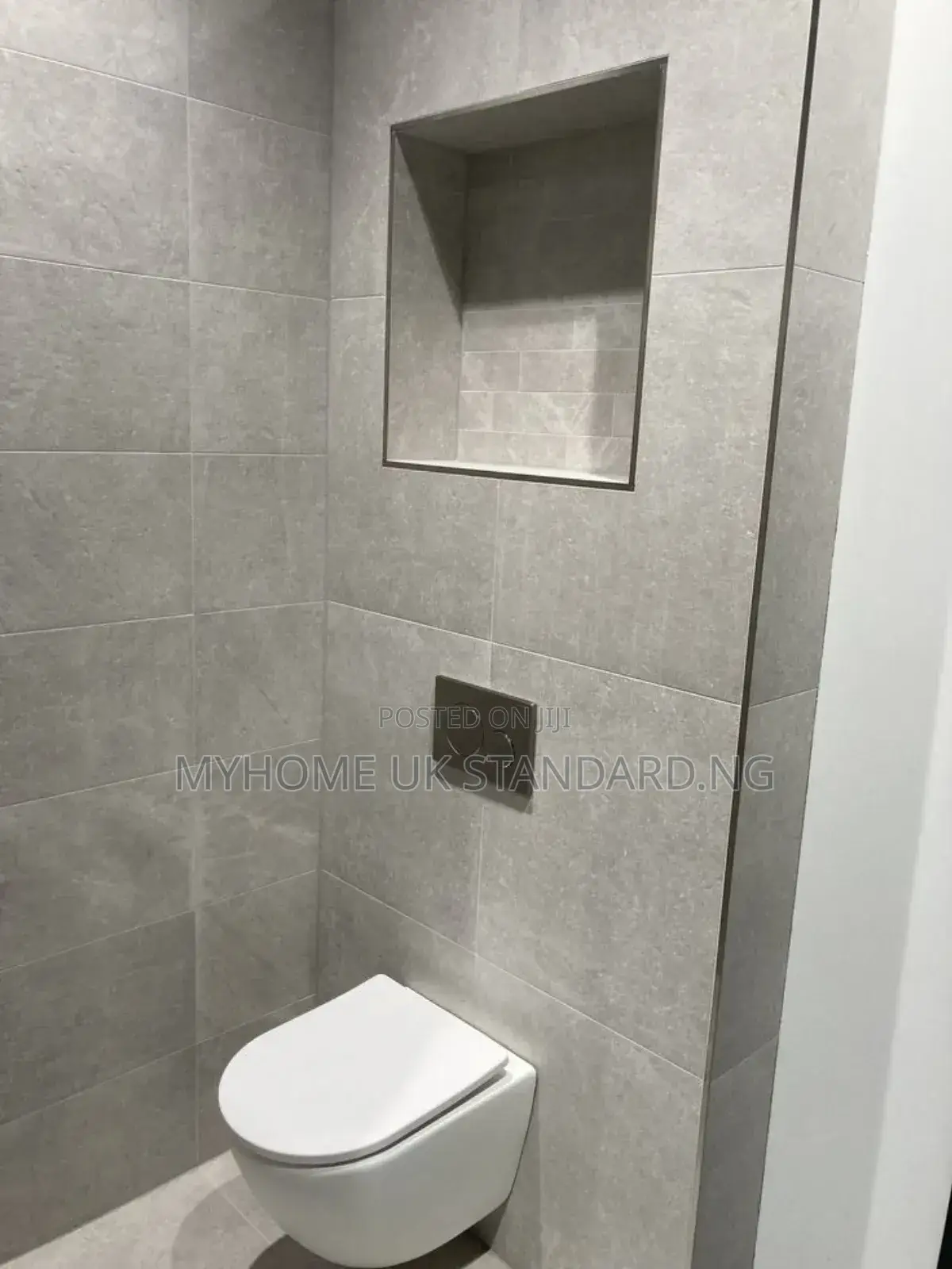 White Conceal Water Closet With Original Pressing Button