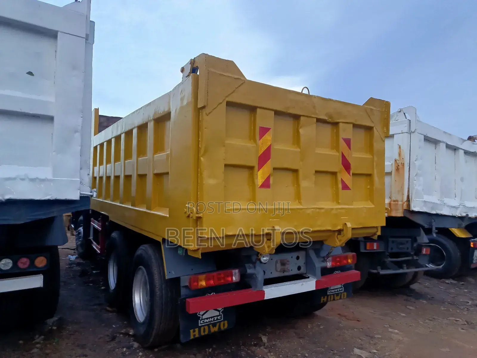 10 Tyres Howo Truck