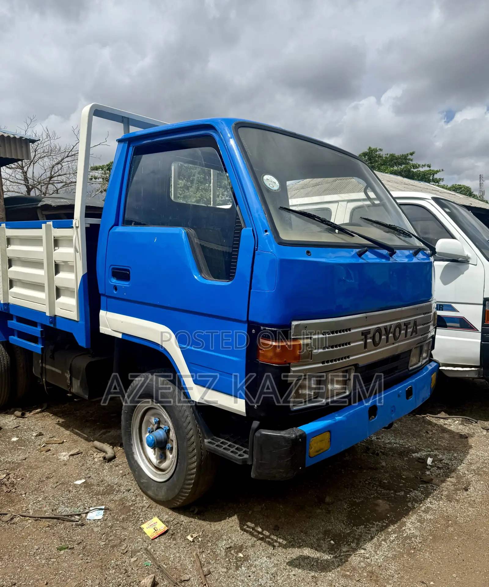 Toyota Dyna 200 Six Tyres 4.5tonnage Capacity