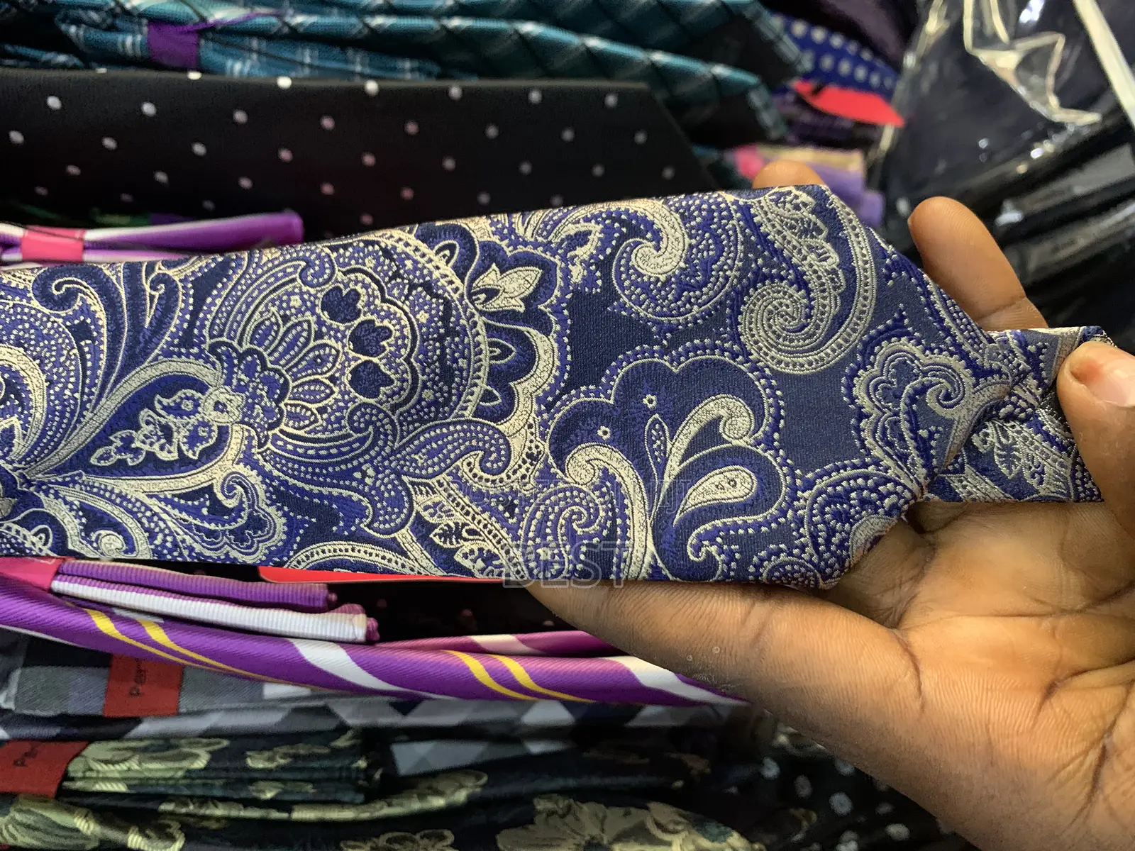 High Quality Men’S Ties With Pockets Square