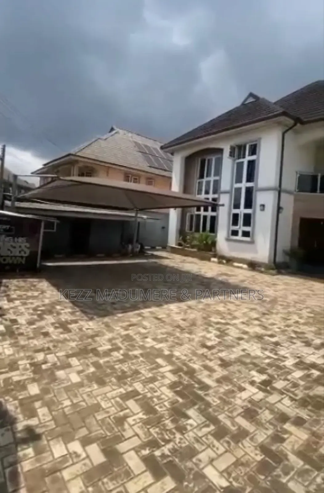 4bdrm Duplex in Farm Road 2 Eliozu, for sale