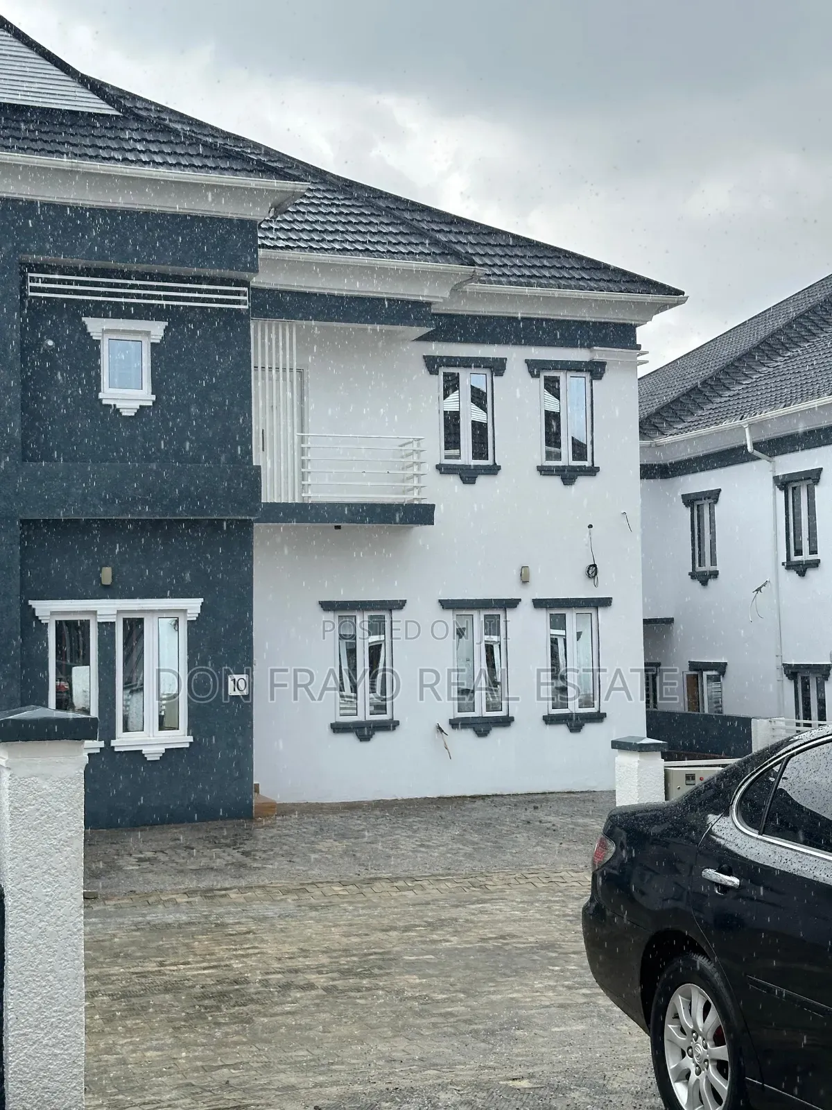 4bdrm Duplex in Bashorun Apampa, Jericho for sale
