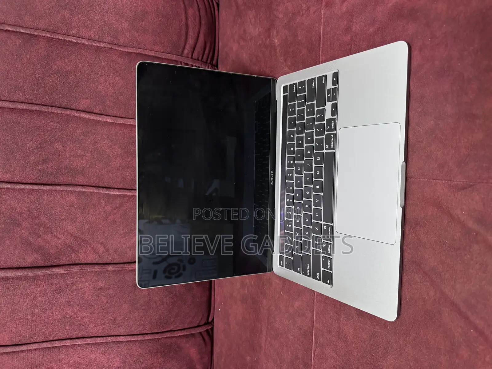 Laptop Apple MacBook Pro 2020 16GB Intel Core I5 SSD 512GB