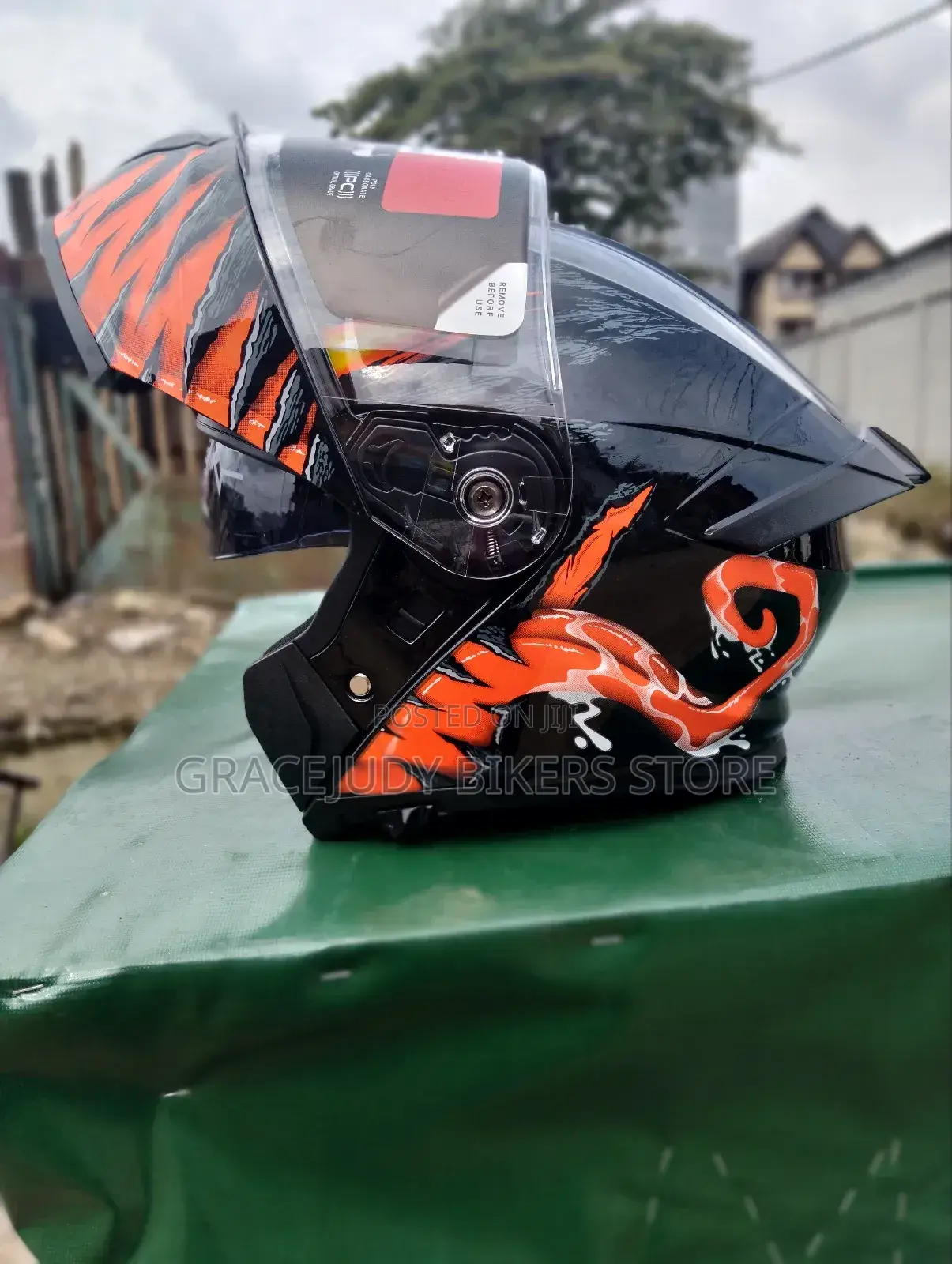 Open Jaw Shark Helmet