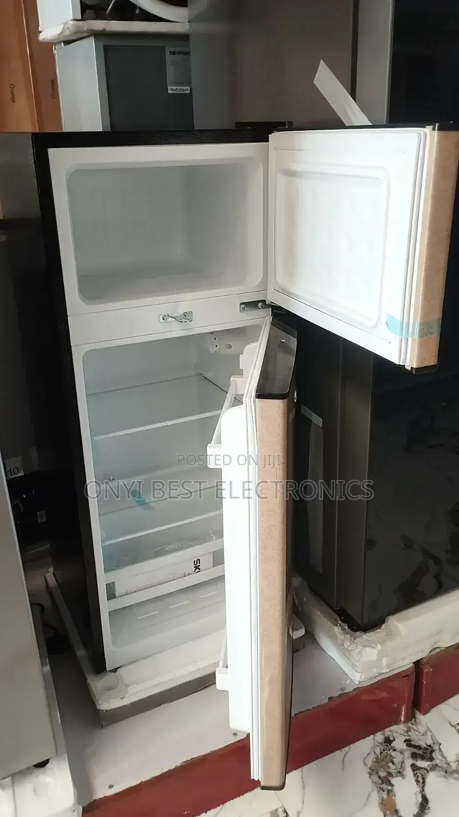 Skyrun 85 Litres Double Door Top Mount Fridge (Bcd-108j)