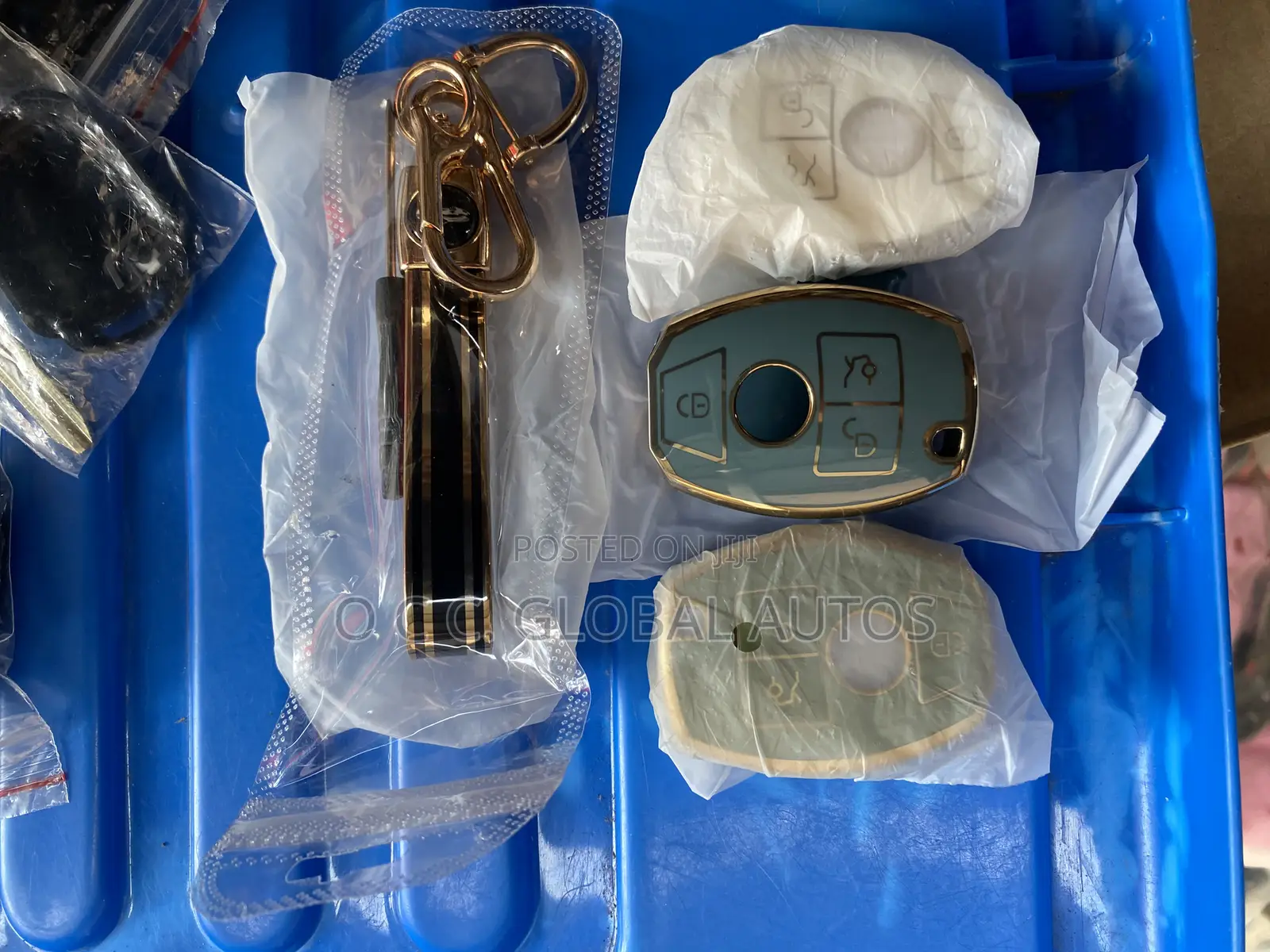 Key Cover Or Key Poumch For Benz