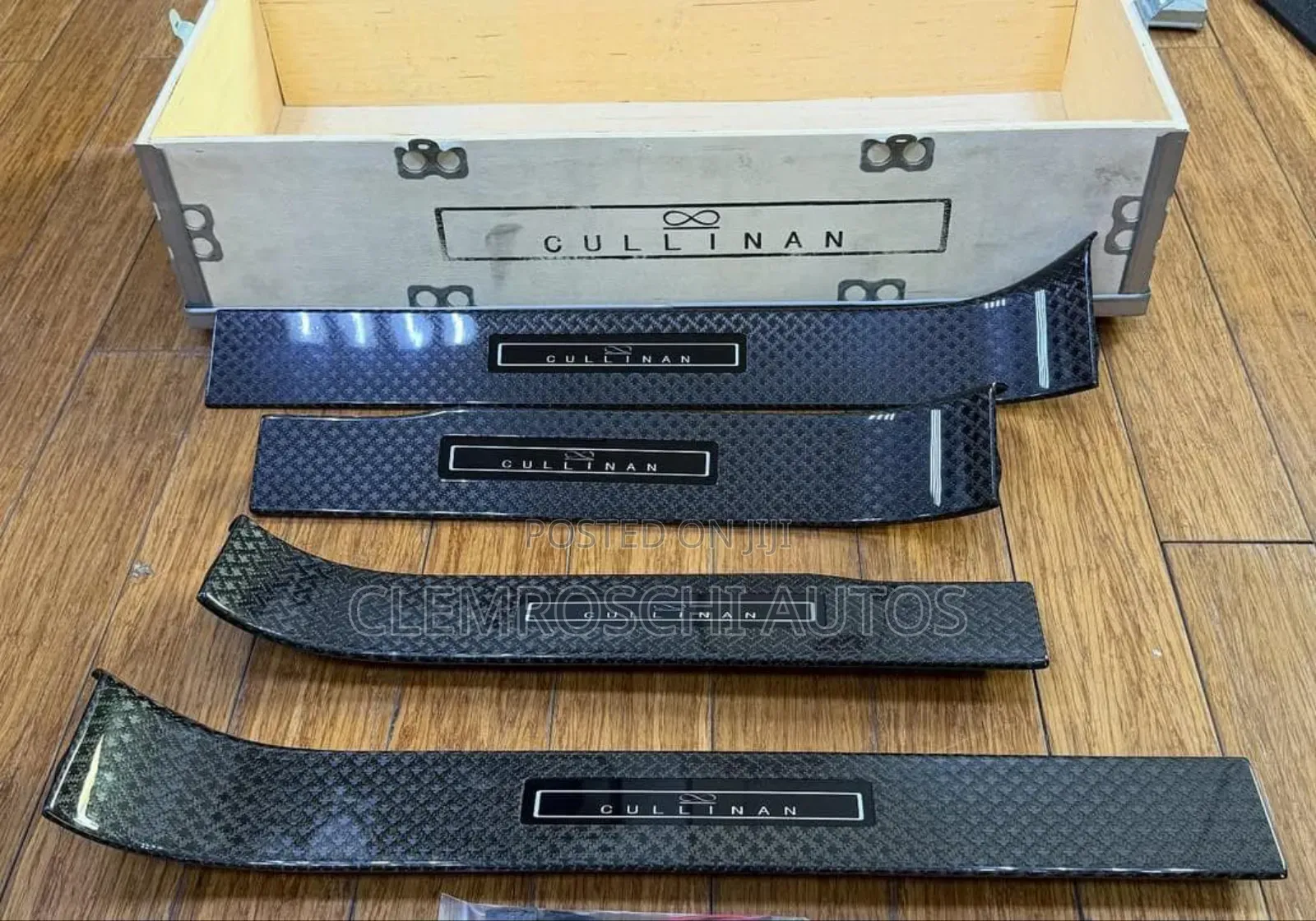 High Quality Certified Door Sill Chrome Rolls-Royce Cullinan