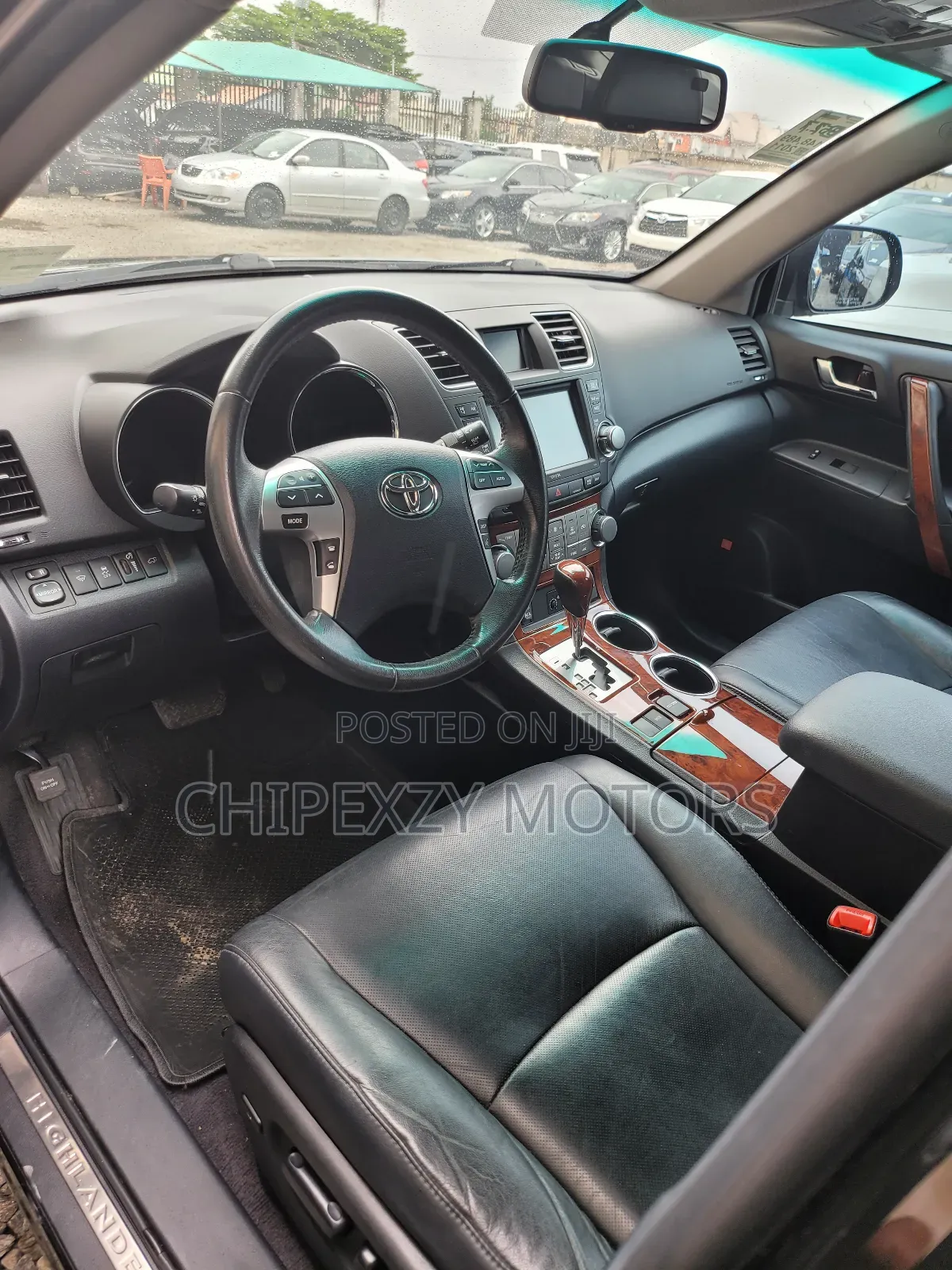 Toyota Highlander Limited 3.5l 4WD 2013 Black
