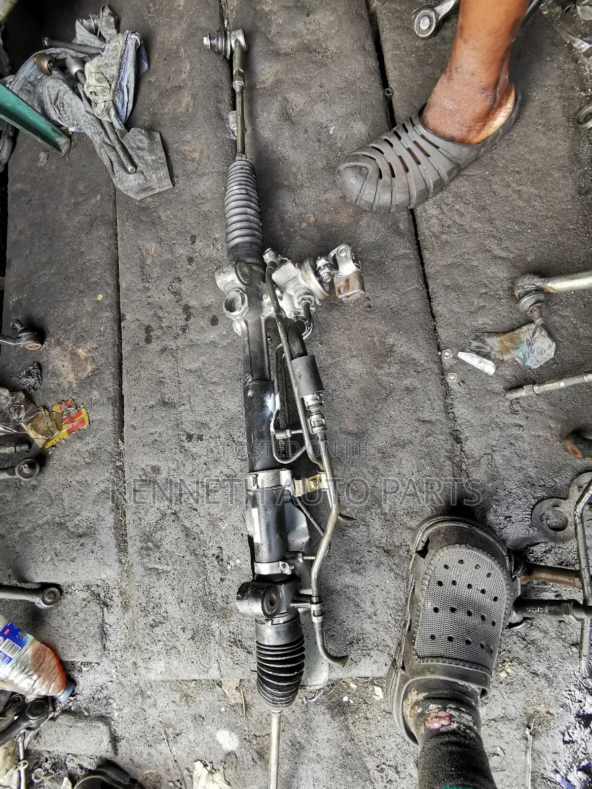 Power Steering Rack for Ford Escape 2005 Model
