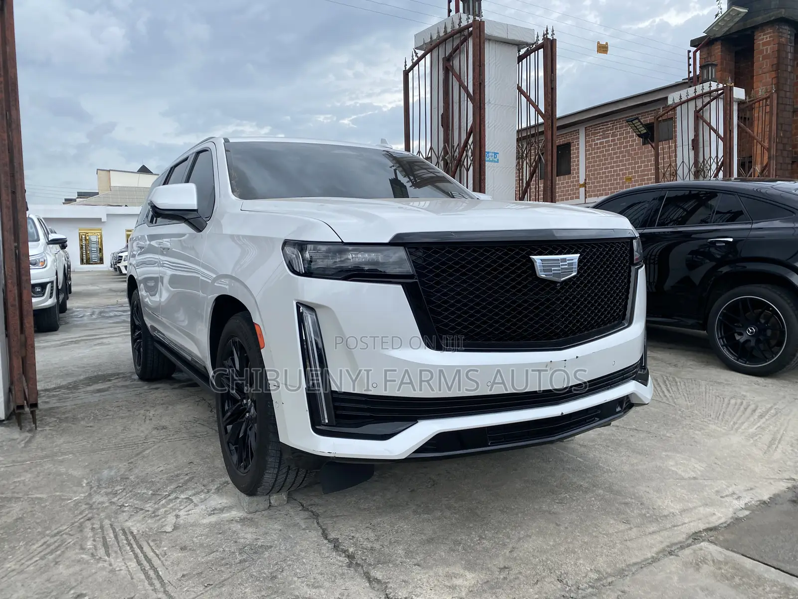 Cadillac Escalade 2023 White