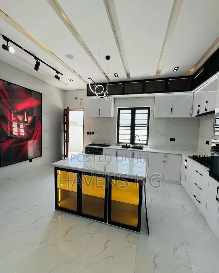 5bdrm Duplex in Abraham Adesanya Estate for sale