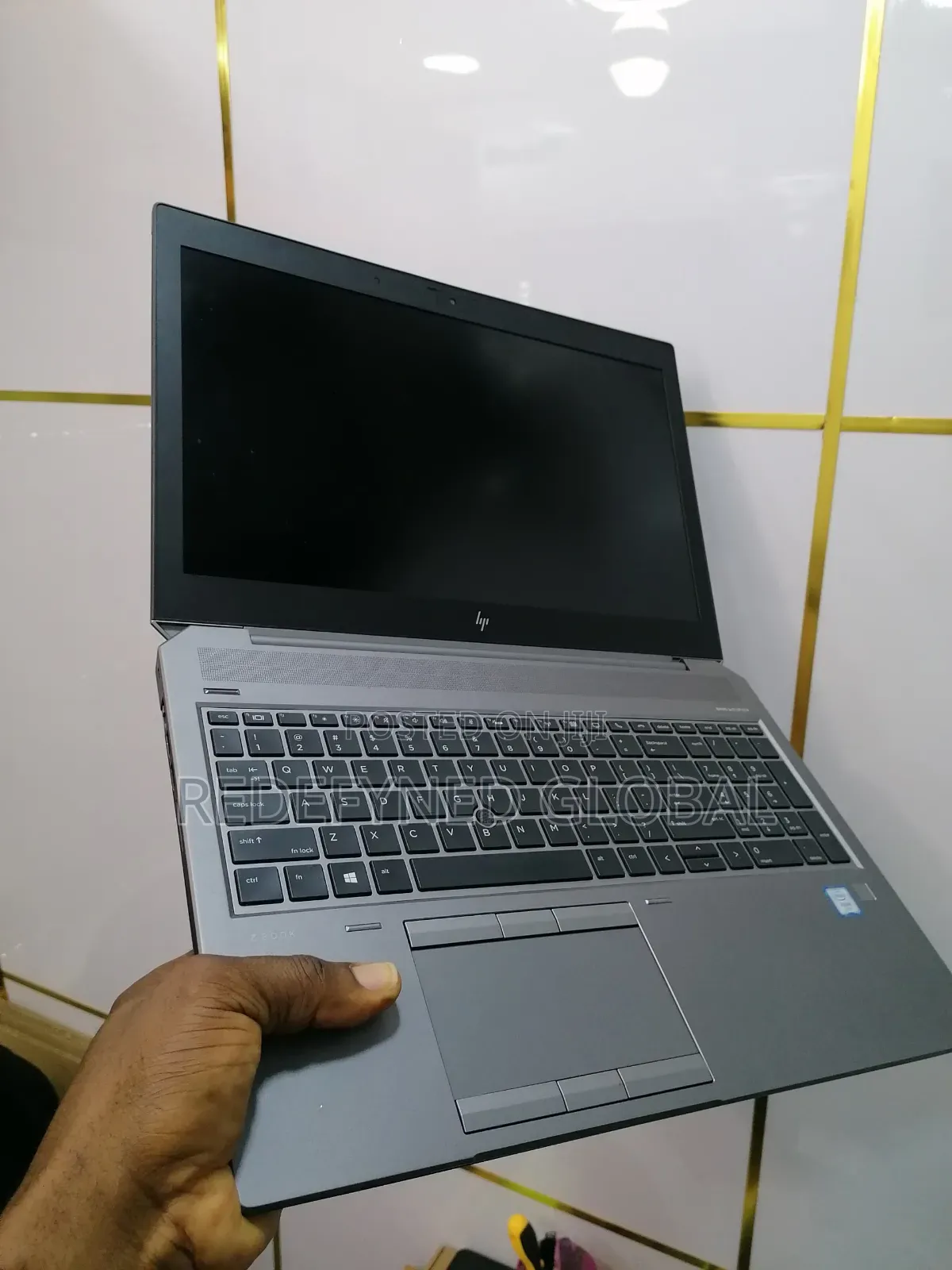 Laptop HP ZBook Studio G5 16GB Intel Xeon SSHD (Hybrid) 512GB