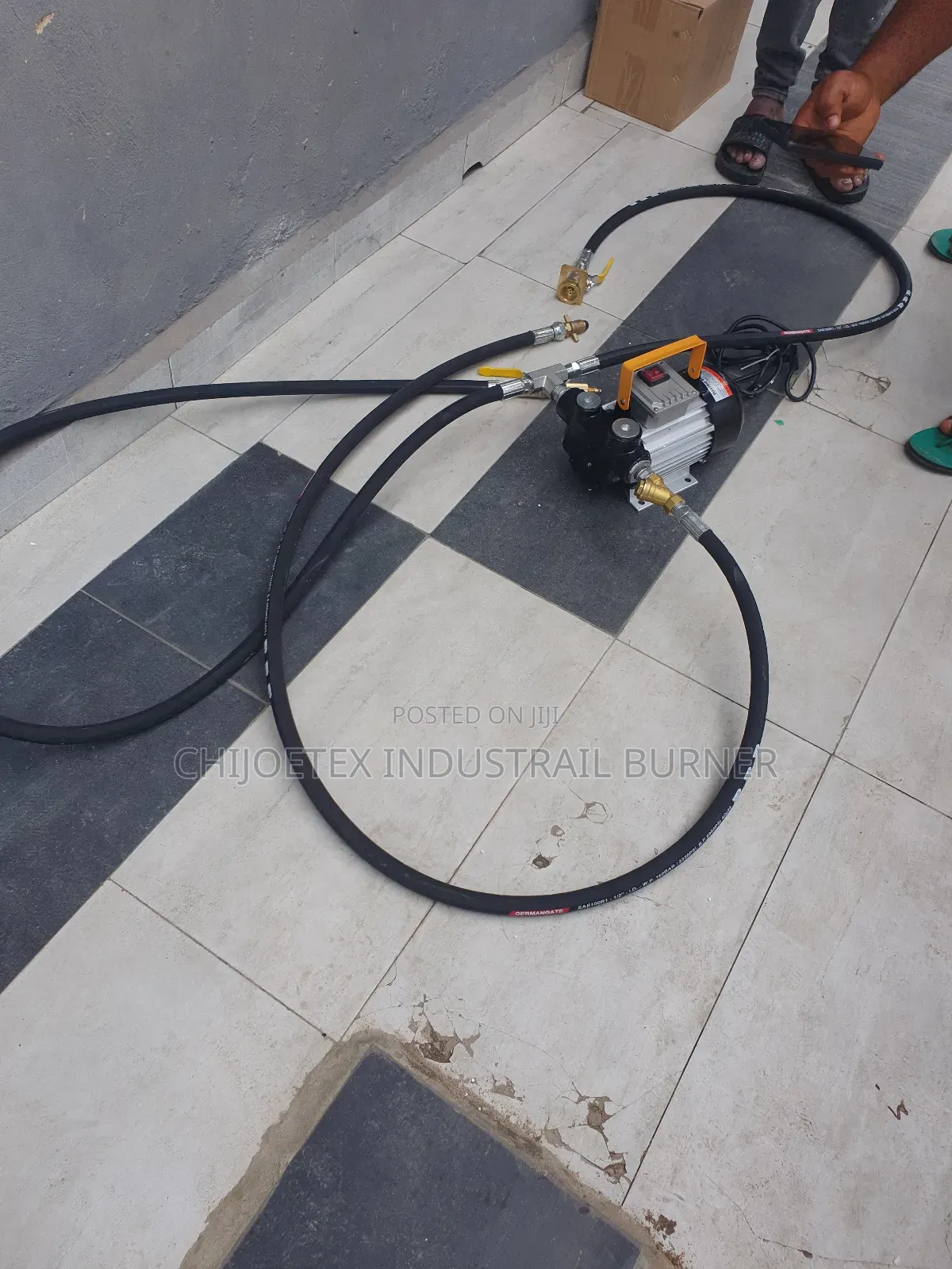 Complete Gas Pump With Accessories Cylinder to Cylinder