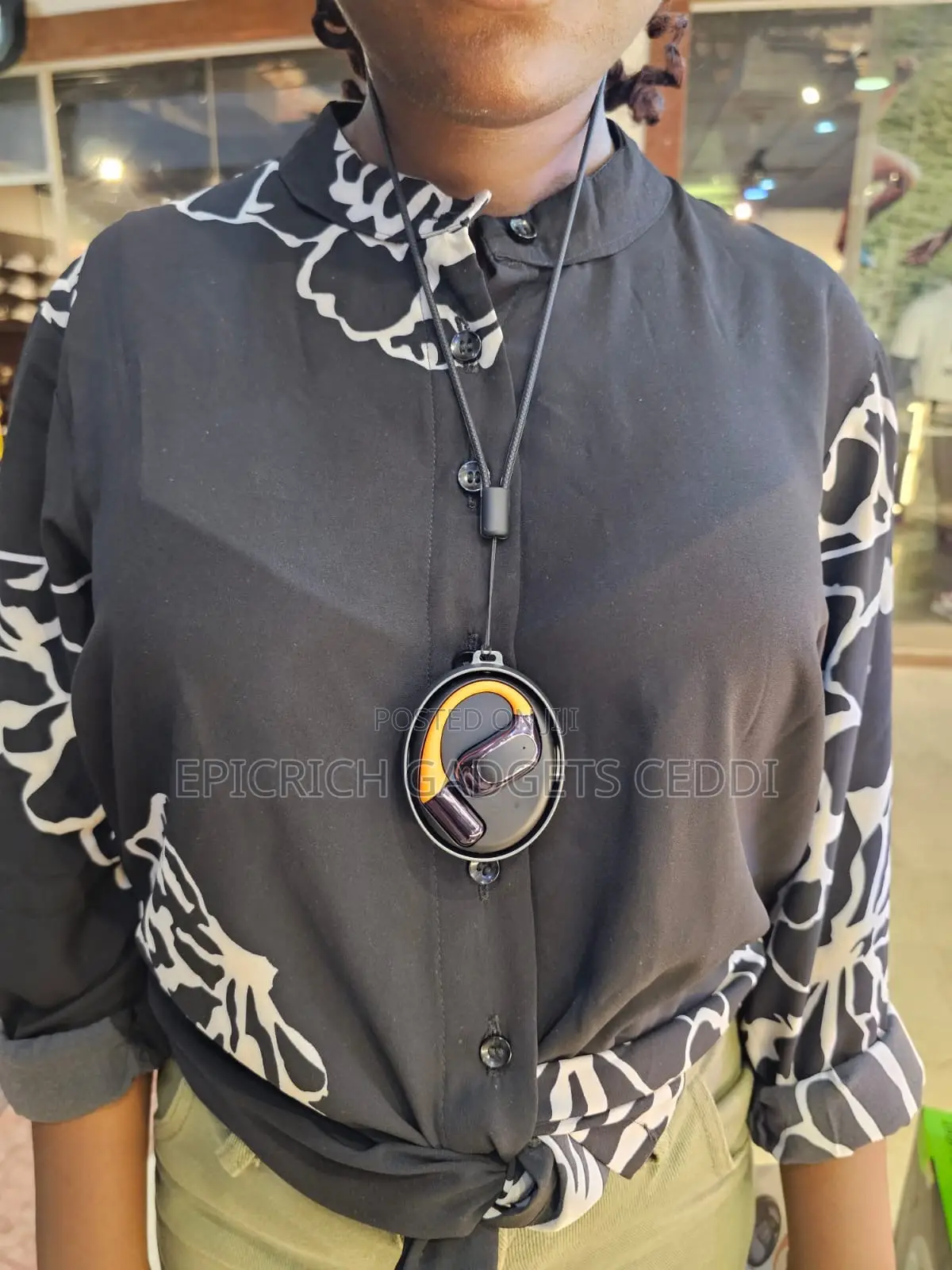 Open Ear Wearable Earphone M113