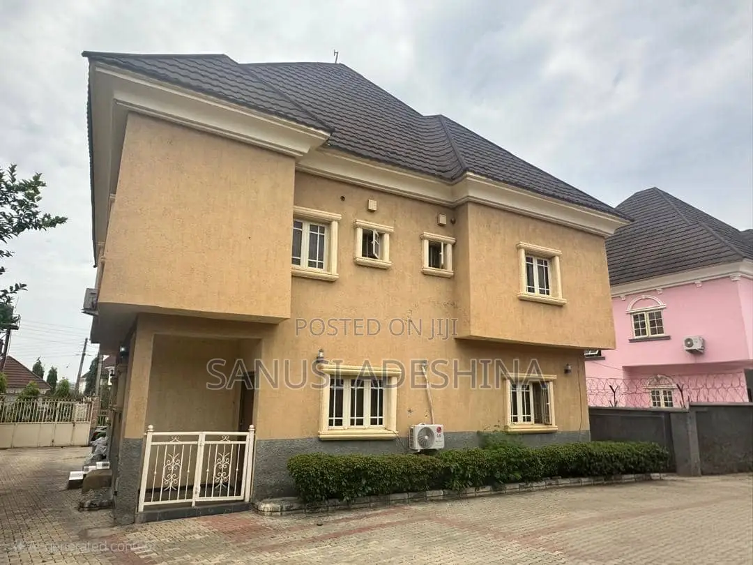 5bdrm Duplex in Gwarimpa, Gwarinpa for sale