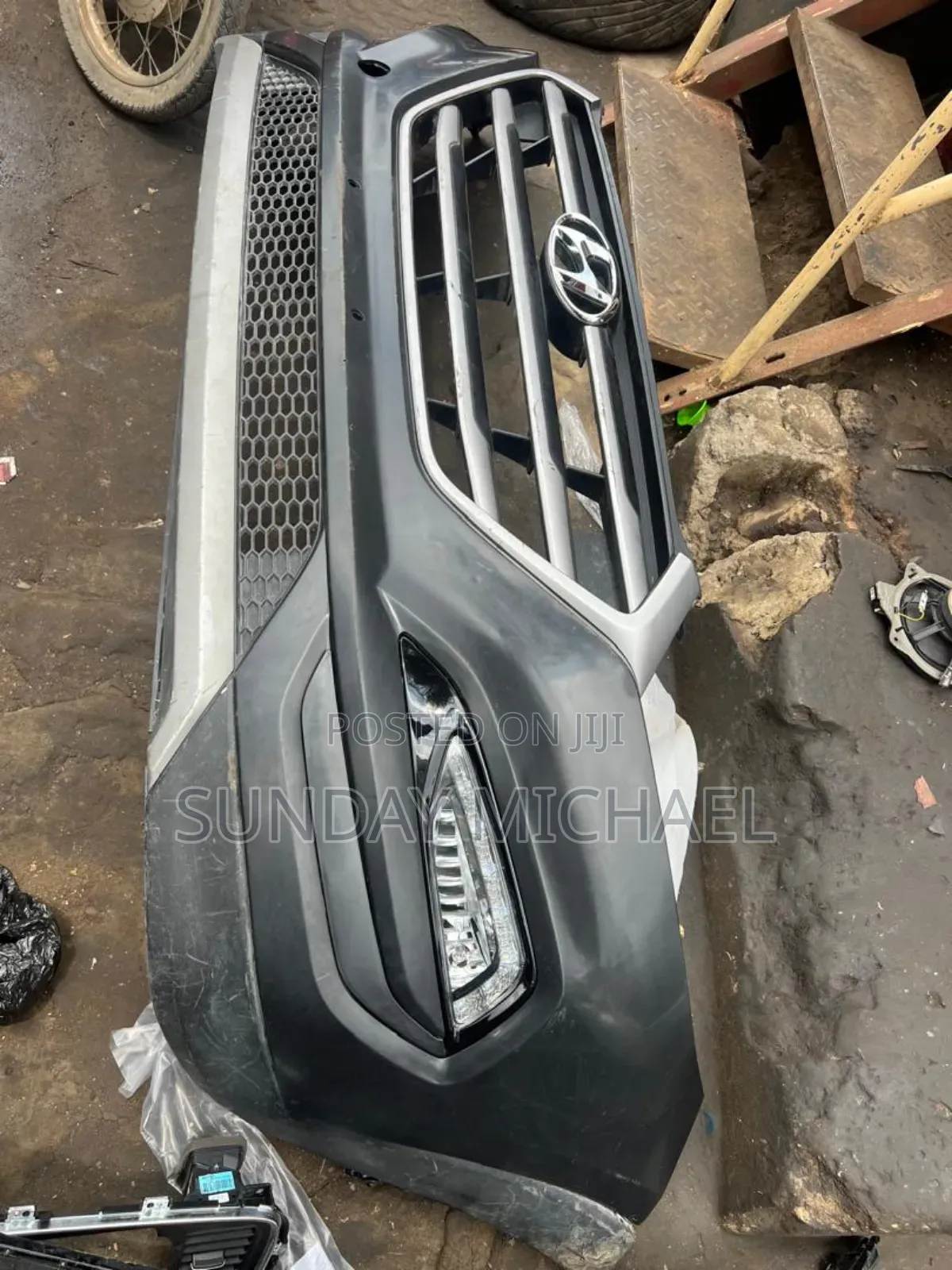 Hyundai Tucson Front Bumper Complete From 2015 to 2017