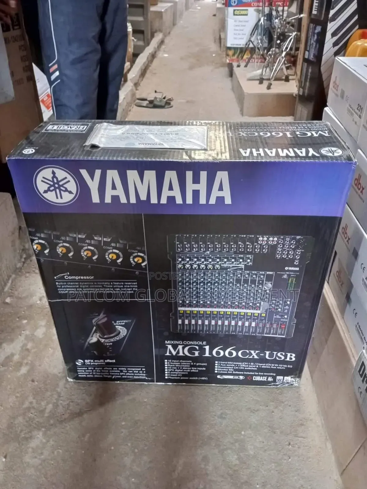 Yamaha 16 Channel Flat Mixer Mzg166cx