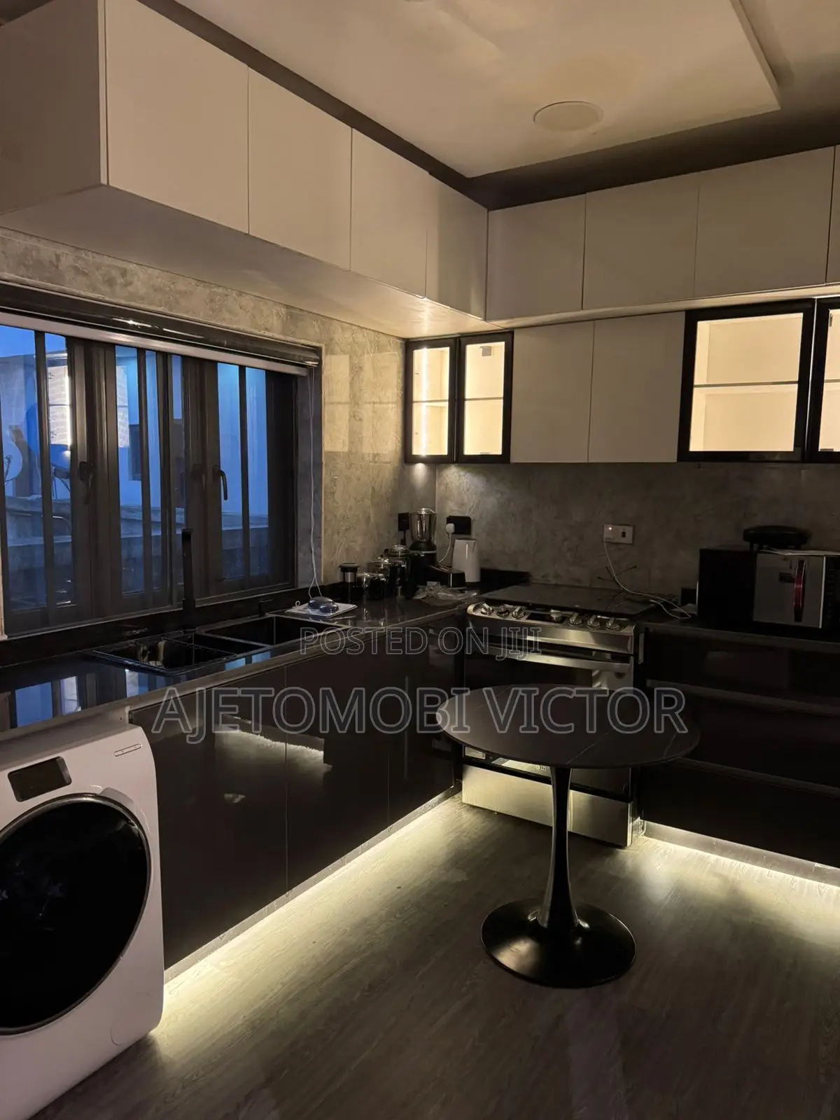 Luxury 2bedroom Apartment With Snooker,Pool and Ps5
