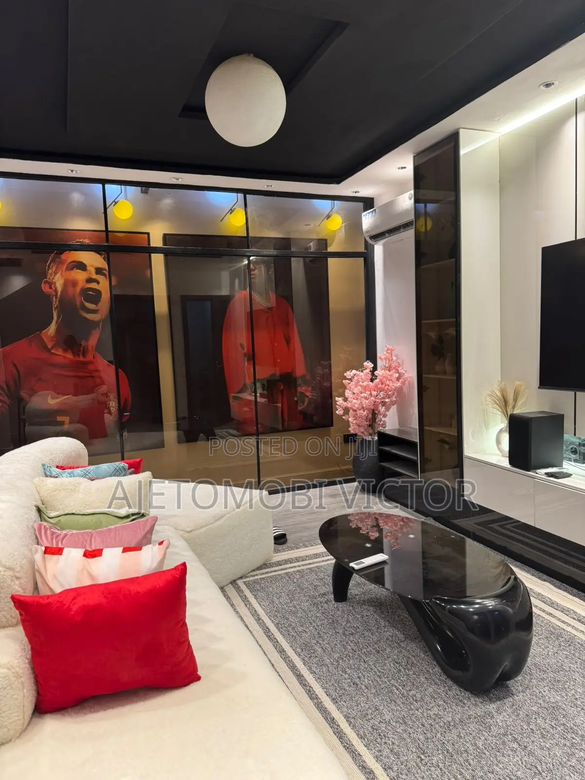 Luxury 2bedroom Apartment With Snooker,Pool and Ps5