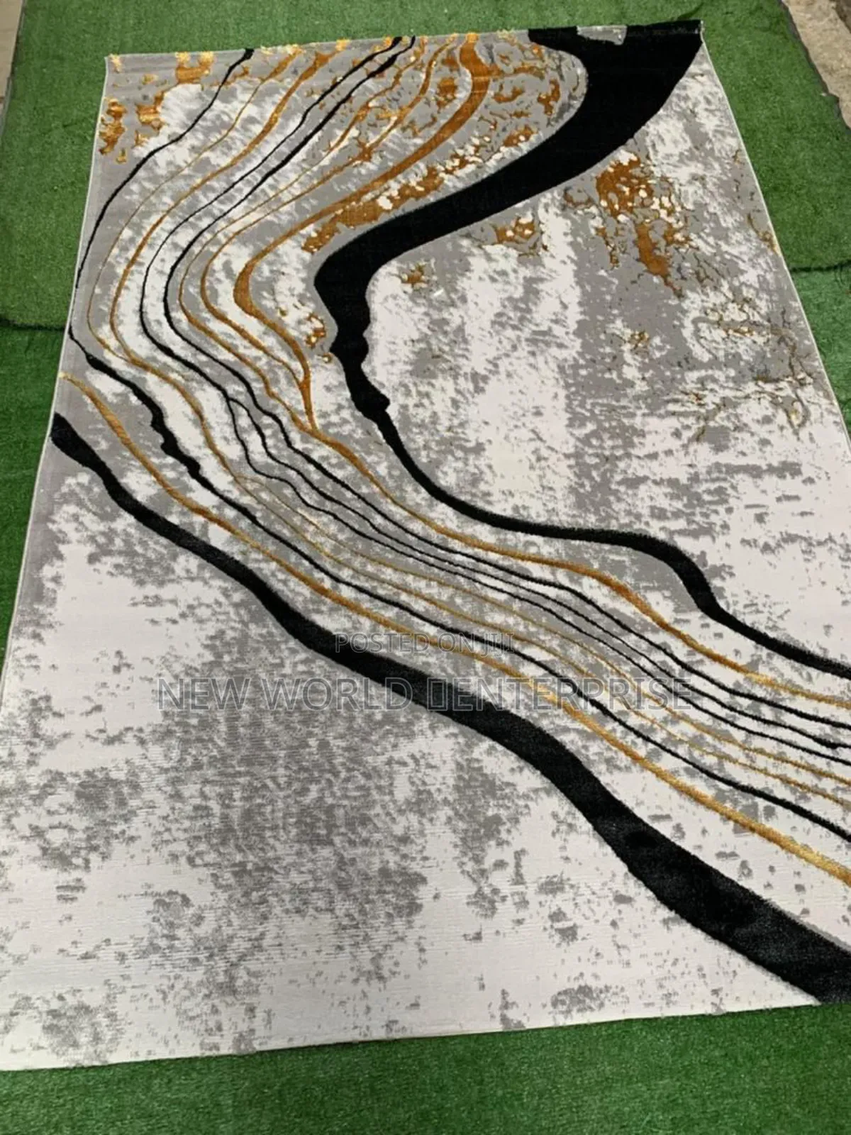 5by7 Feets Modern Turkish Centre Rug Black/Gold Colour