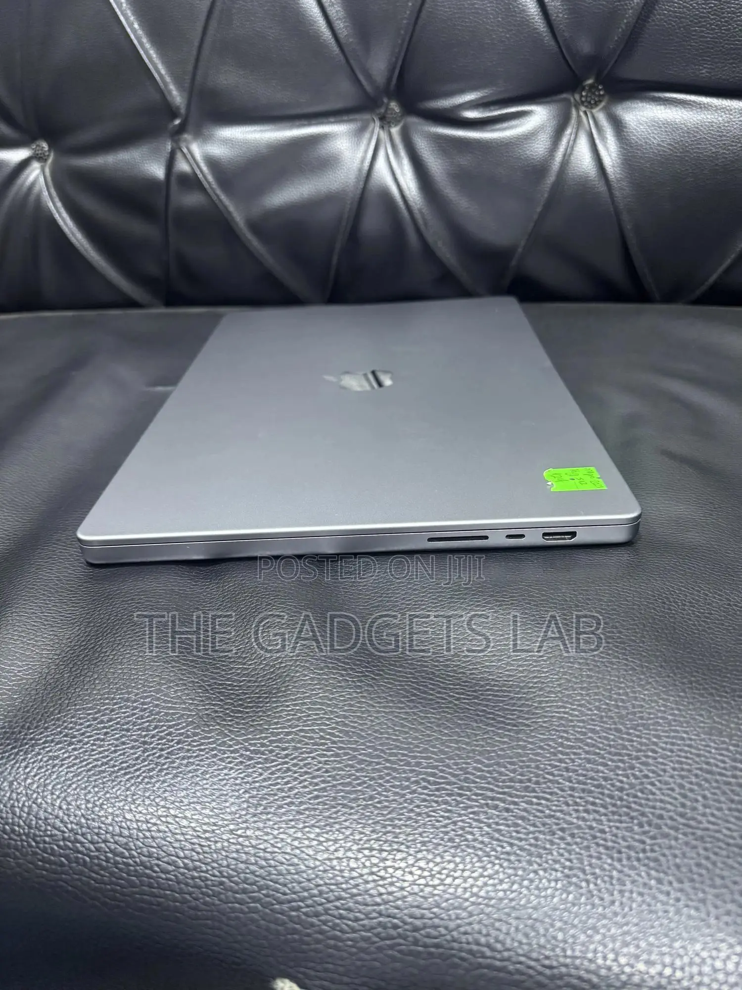 Laptop Apple MacBook Pro 2020 M1 16GB Apple M1 Pro SSD 512GB