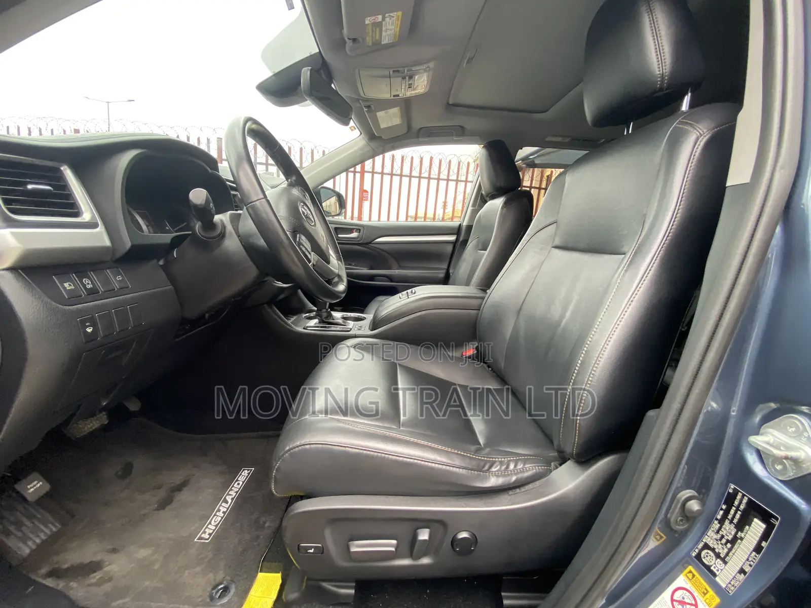 Toyota Highlander XLE 2019 Gray