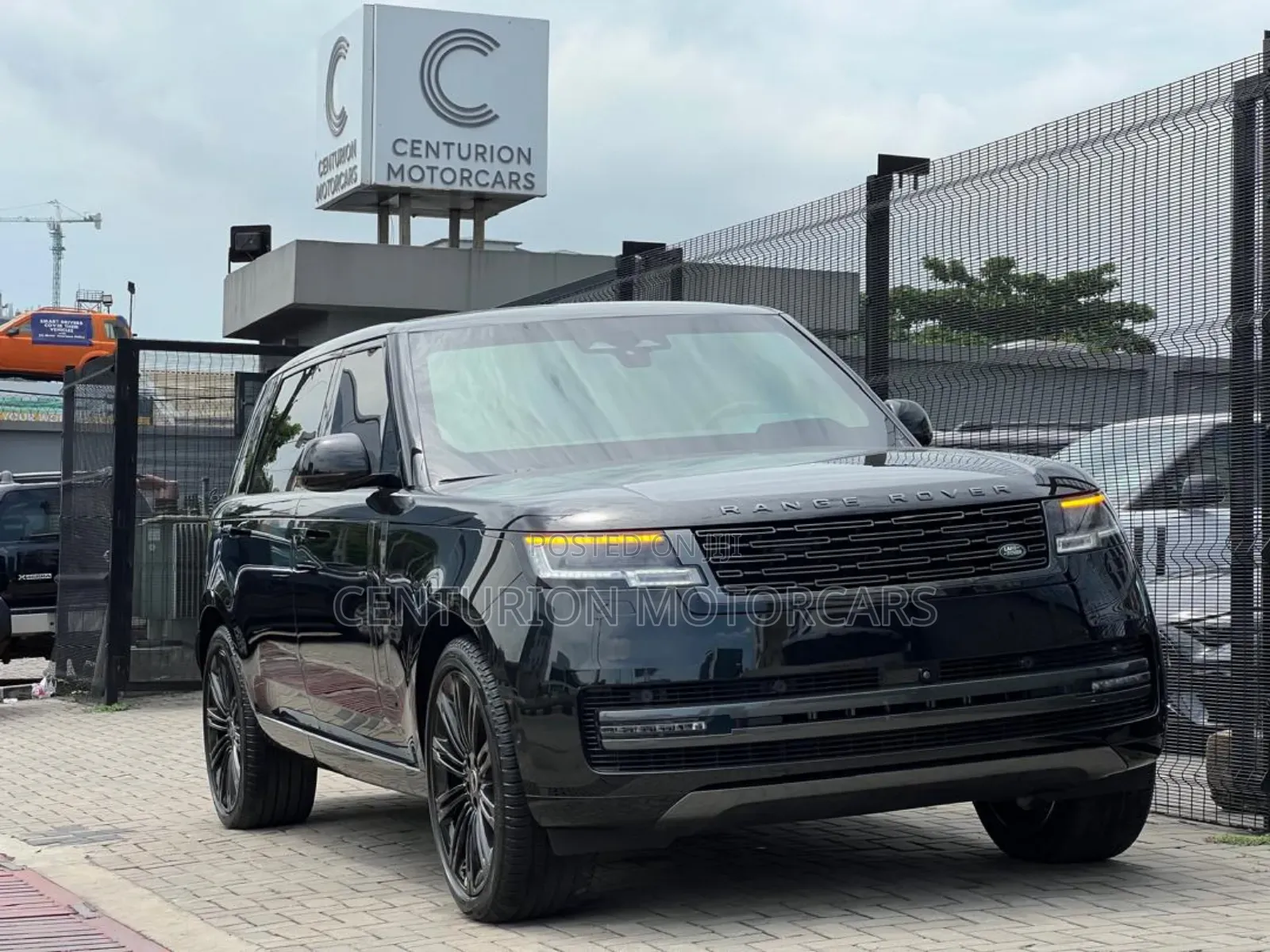New Land Rover Range Rover 2025 Black