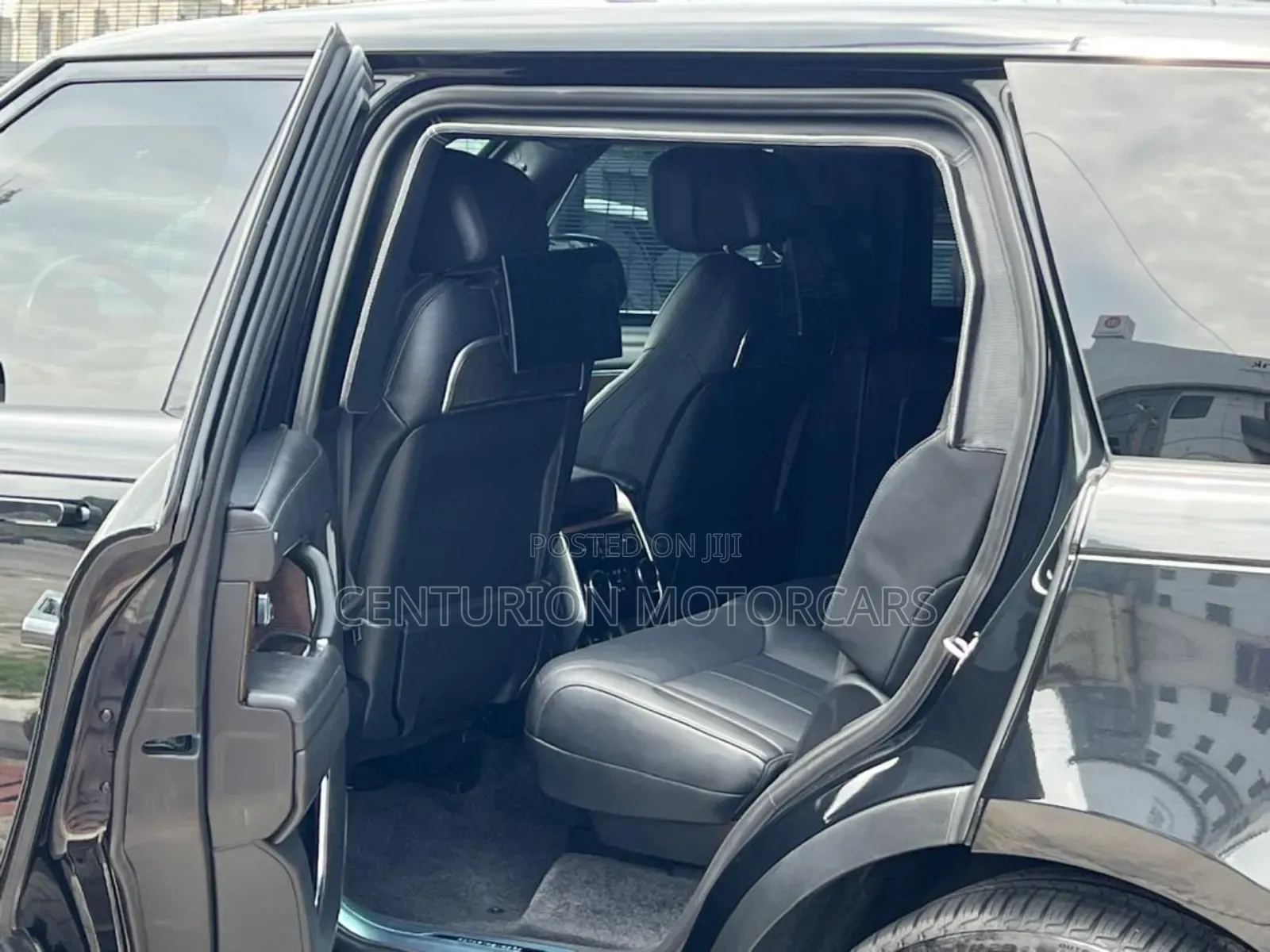 New Land Rover Range Rover 2025 Black