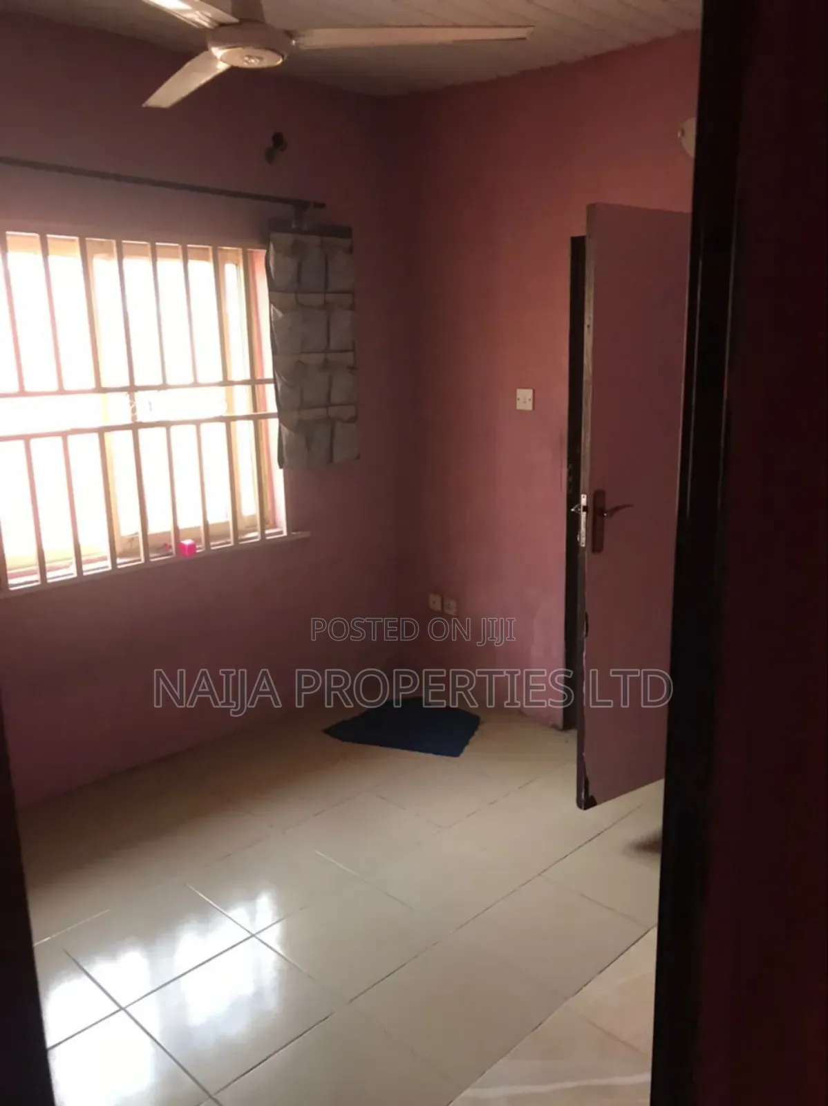 3bdrm Bungalow in Ogunfayo, Awoyaya for sale