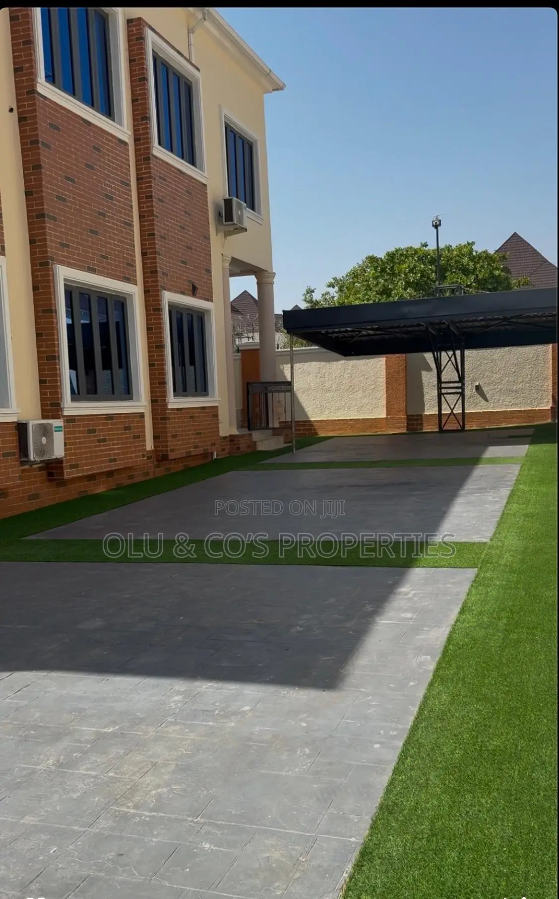 Furnished 4bdrm Duplex in Von Garden District for rent