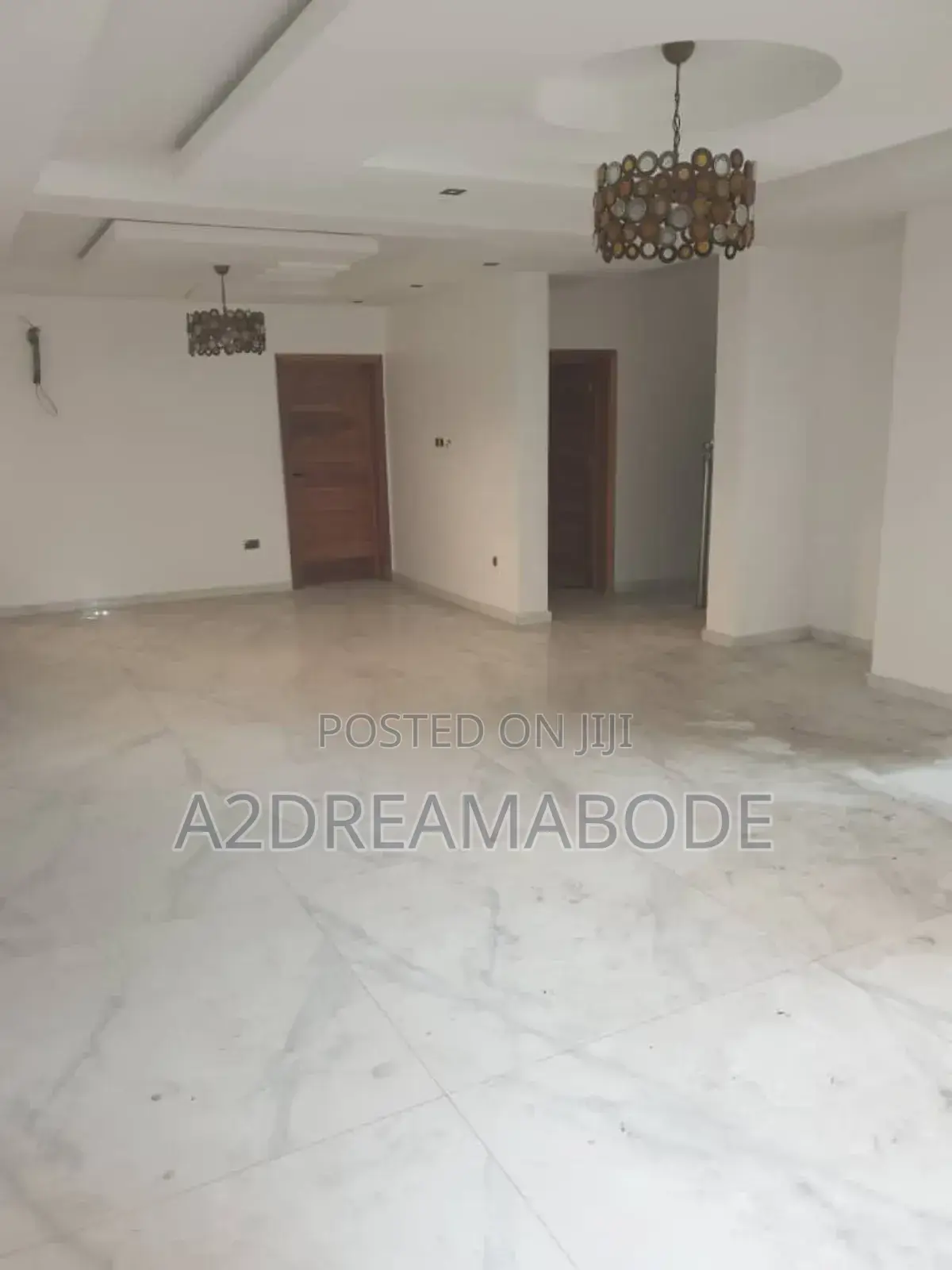 5bdrm Mansion in Magodo Gra Phase 2 for sale