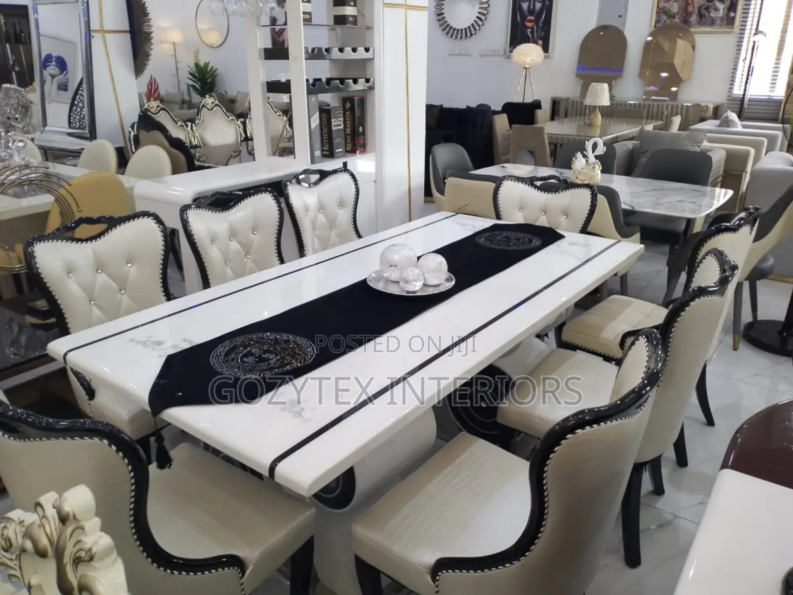8 Seaters Marble Dinning Set