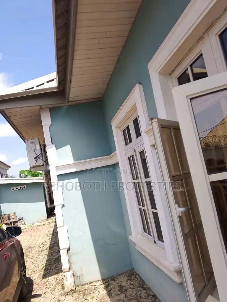4bdrm Bungalow in Akilapa, Ibadan for sale