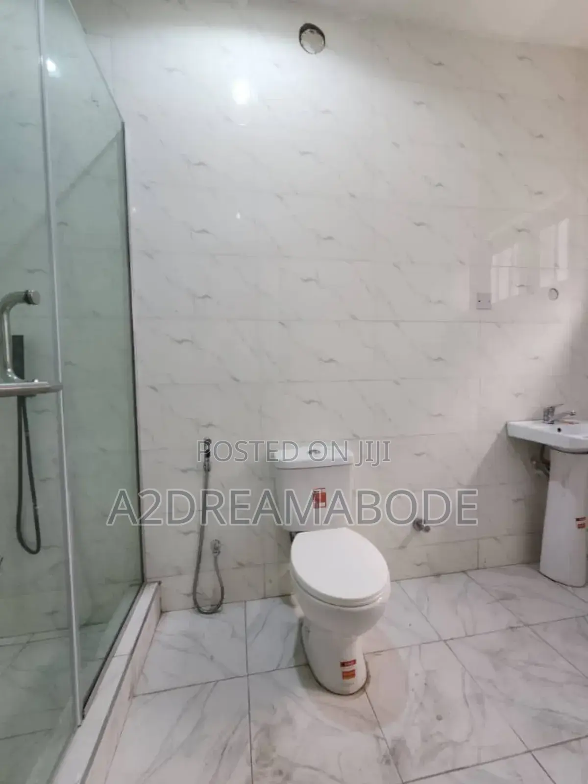 4bdrm Duplex in Off Bode Thomas, Surulere for sale