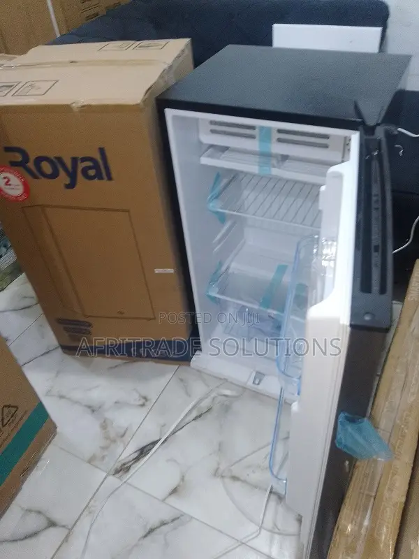 Royal 105 L Student‐Dorm Refrigerator – Energy Efficient