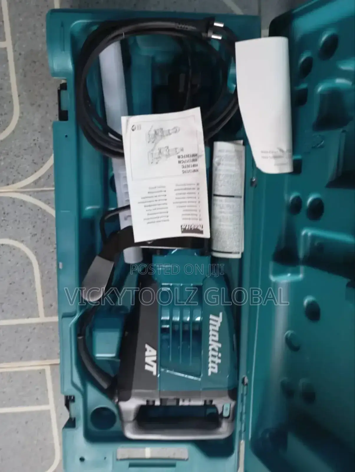 Makita Demolition Breaker Hm1317c