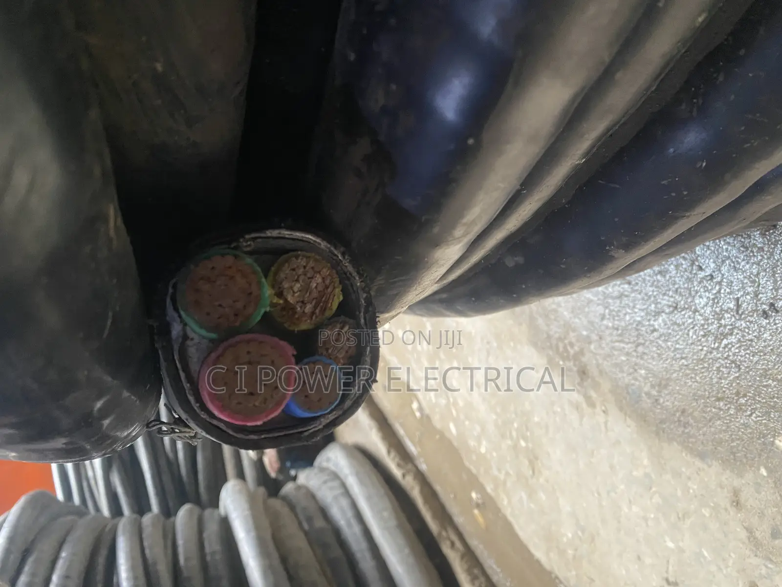 300mm 3 and 150mm 2 Core Armored Cable