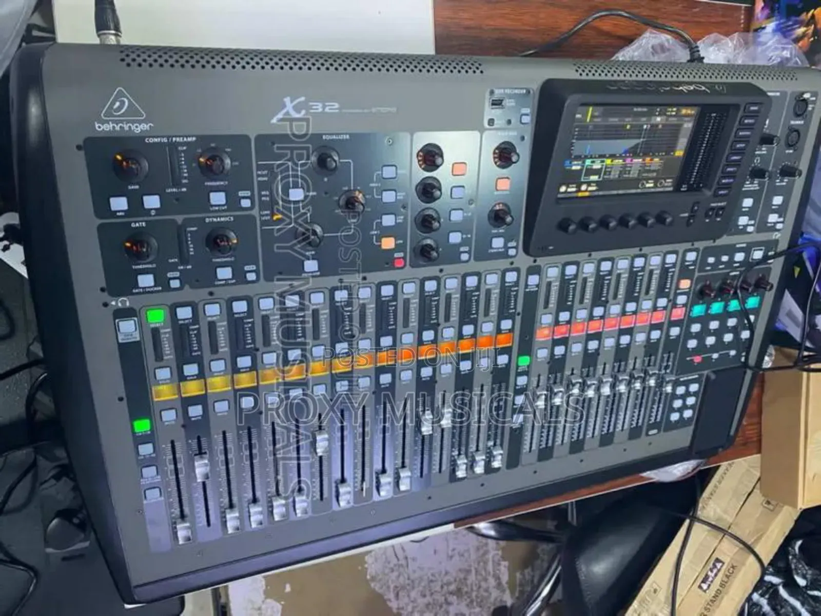 Behringer X32 Digital Mixer Console