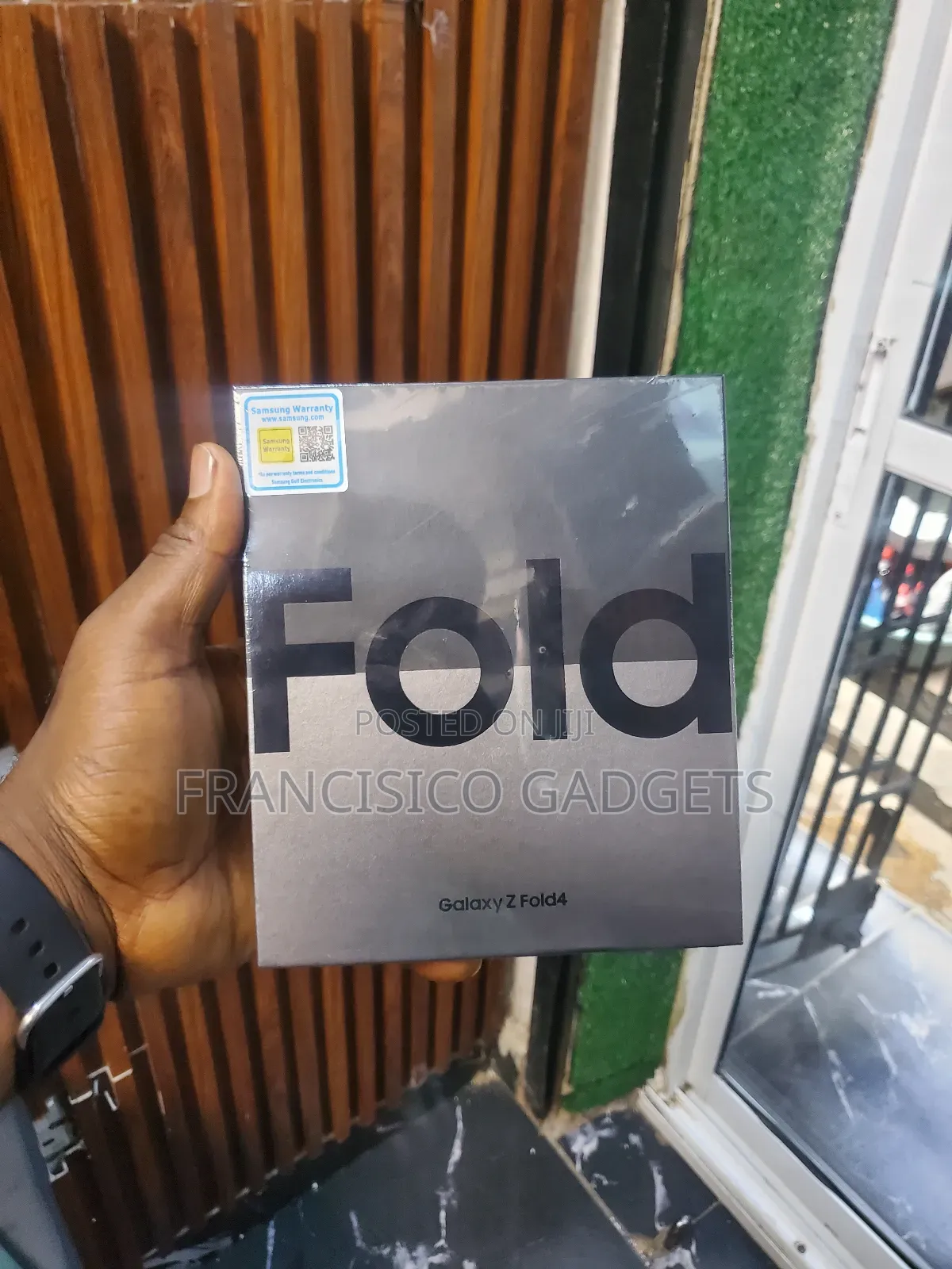 New Samsung Galaxy Z Fold4 256 GB Black