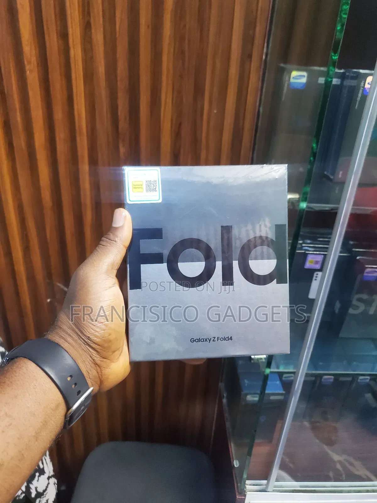 New Samsung Galaxy Z Fold4 512 GB Black