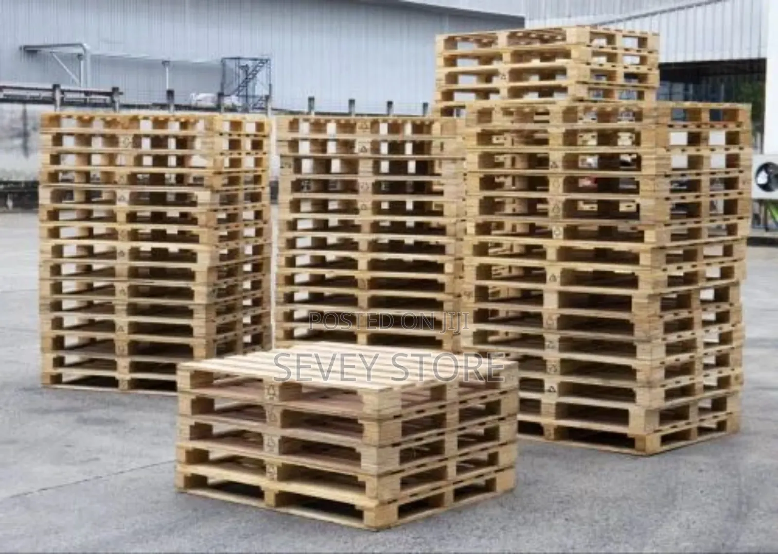 Heat-Treated Wooden Pallets