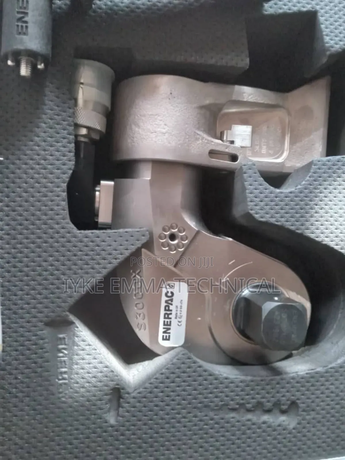Square Drive Hydraulic Torque Wrench 1" Dr Enerpac S3000x