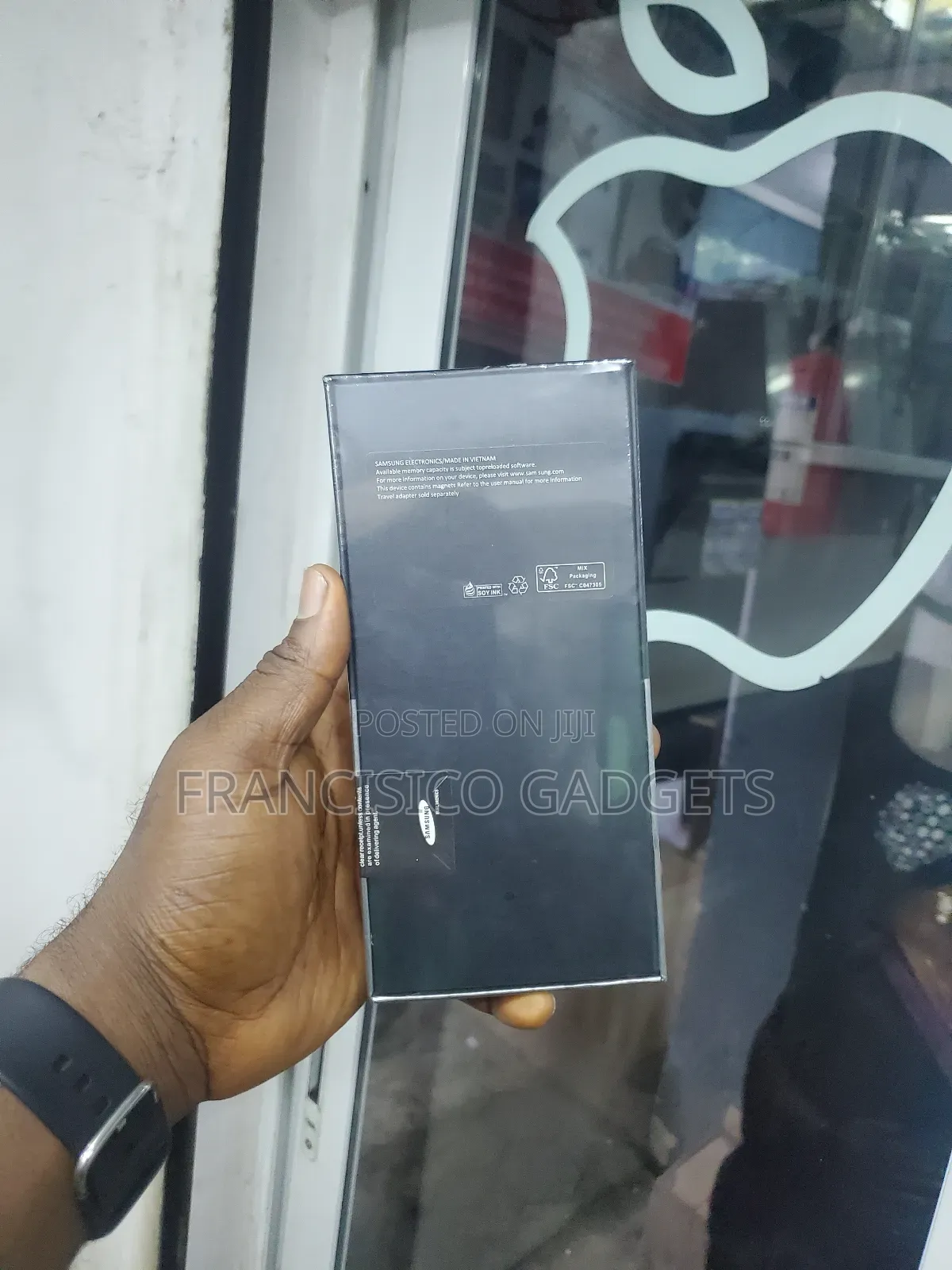New Samsung Galaxy Z Flip4 128 GB Pink