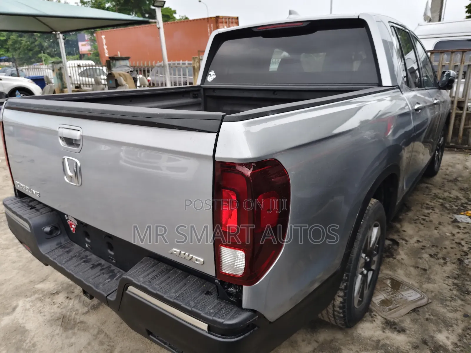 Honda Ridgeline RT AWD Crew Cab 125.2 in. WB 2017 Silver