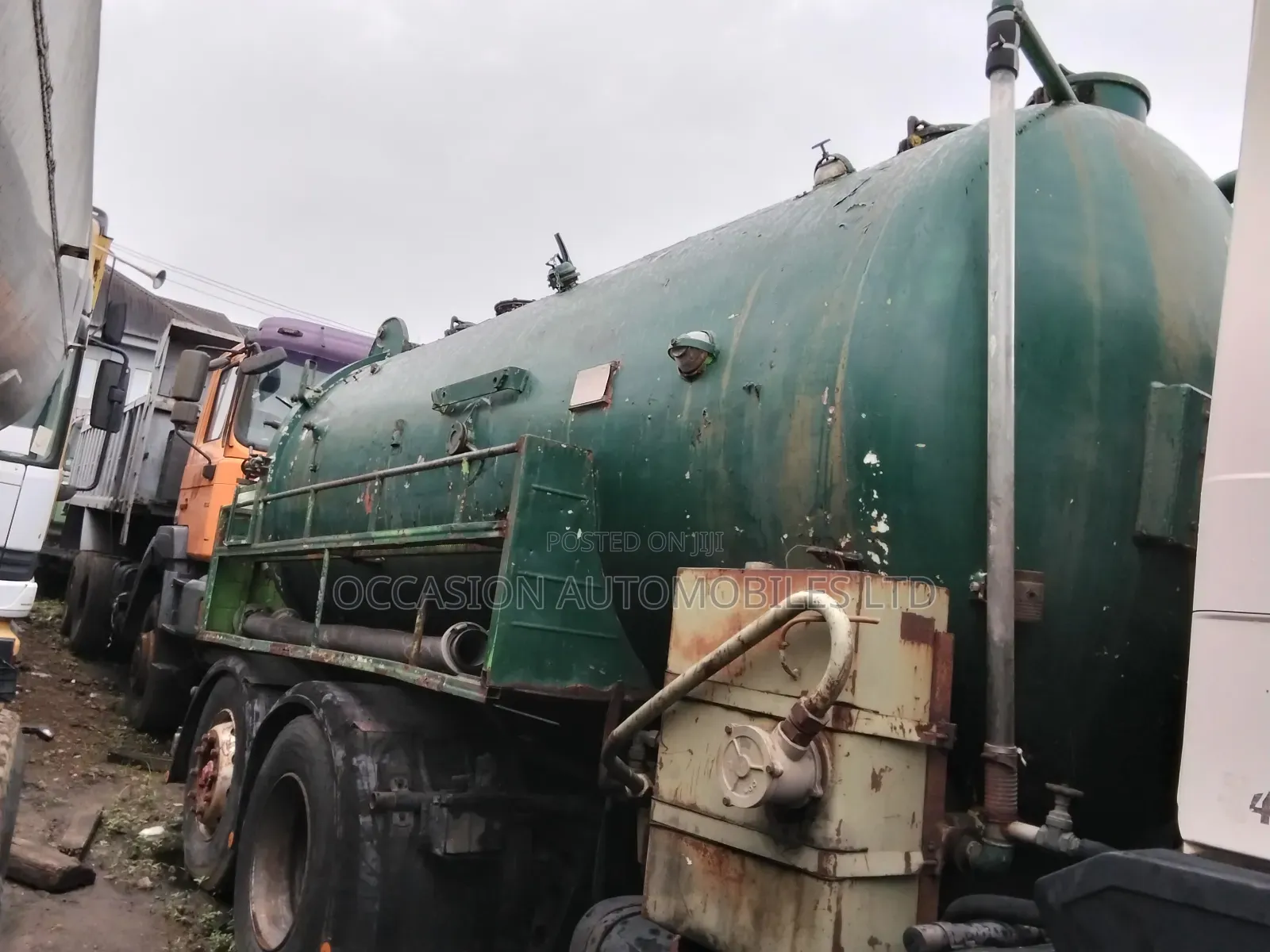 Sewage Truck