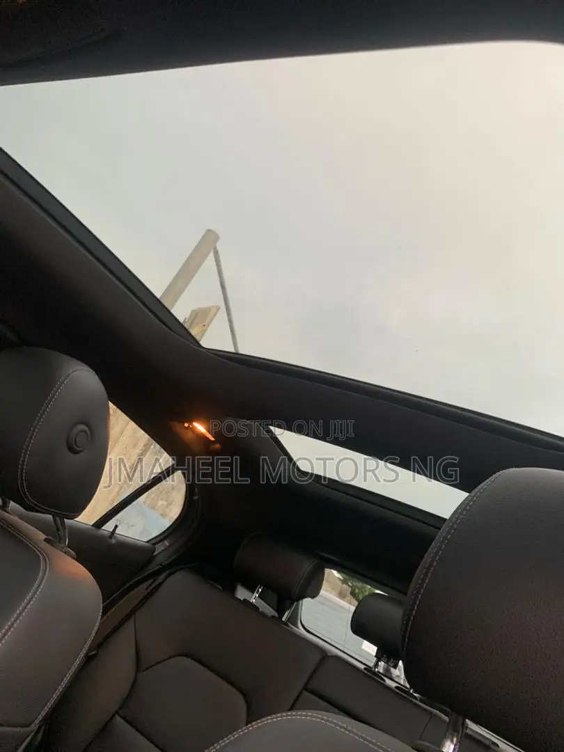 Mercedes-Benz GLA 250 2016 Gray