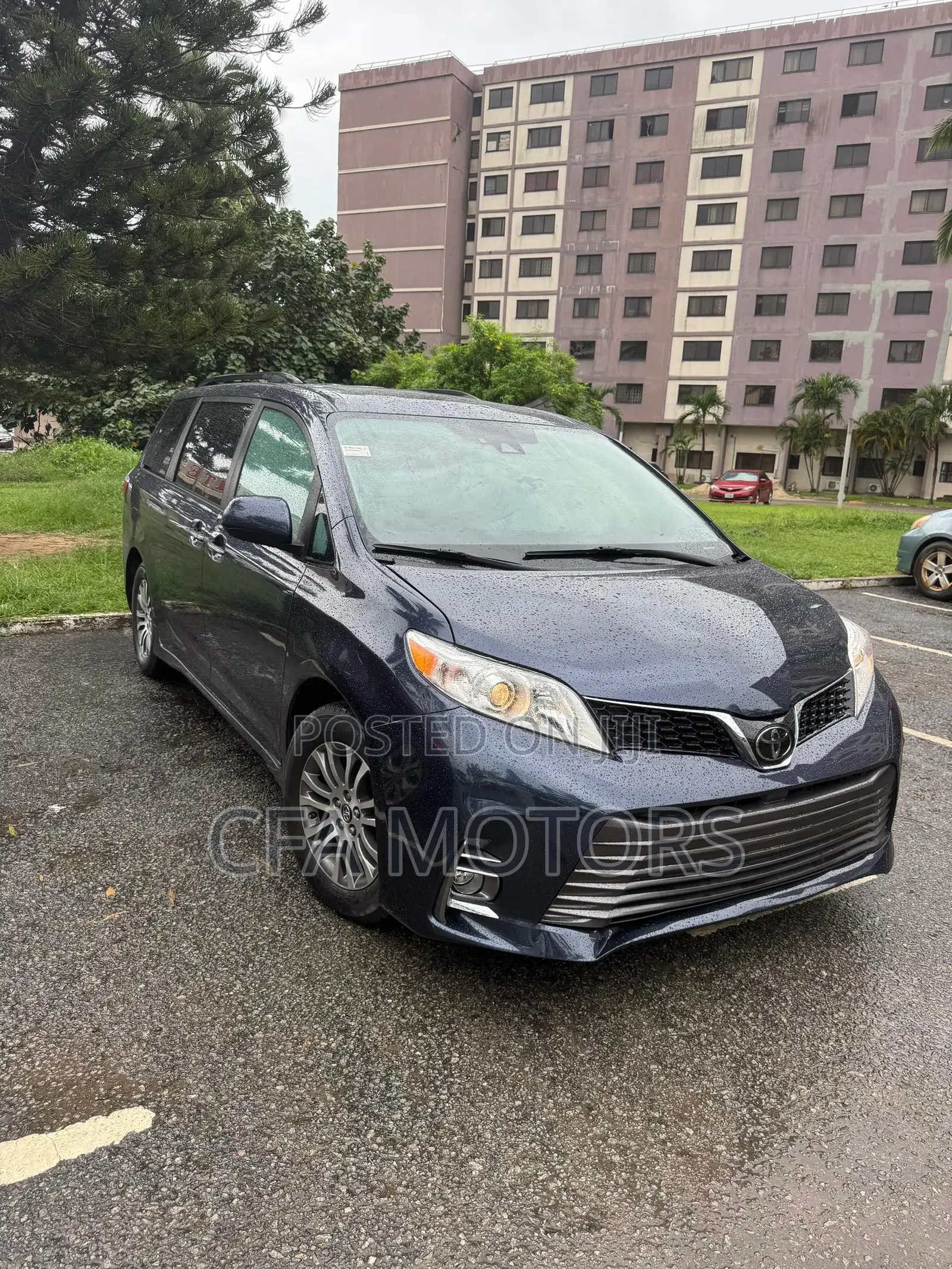 Toyota Sienna XLE AWD 2019 Blue