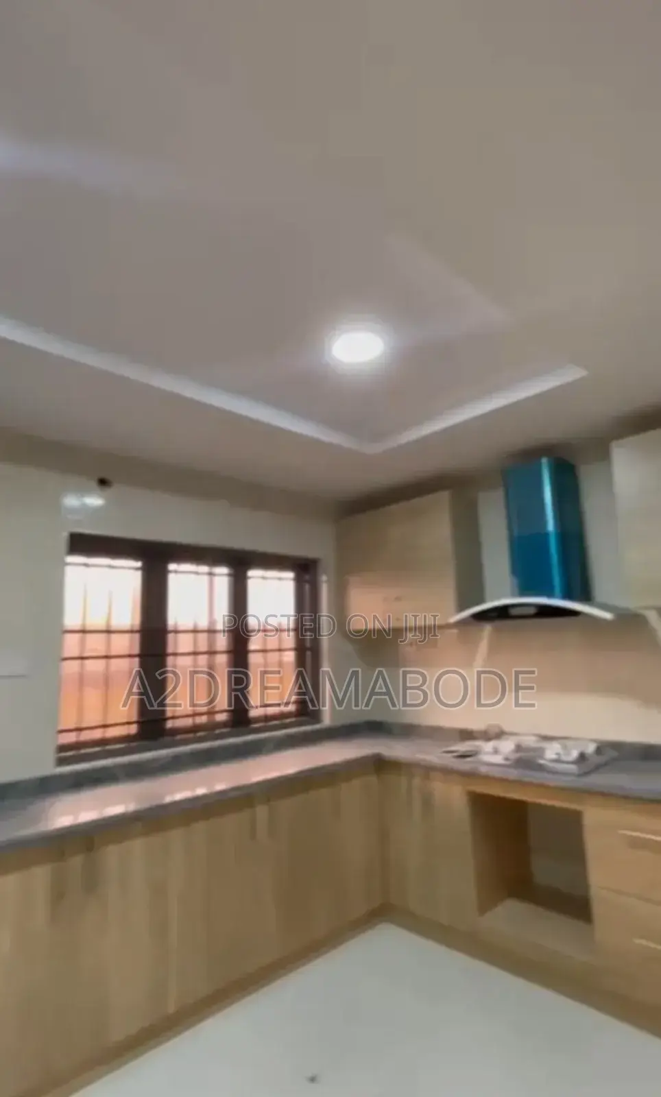 3bdrm Duplex in Off Allen, Ikeja for rent